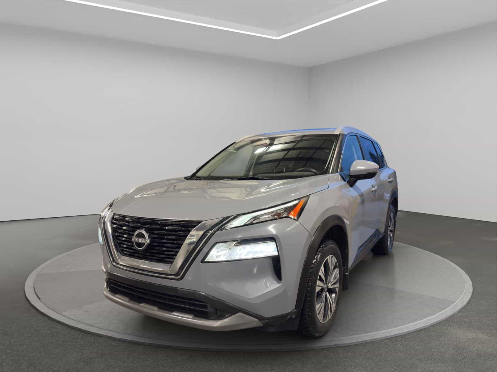 Image 1 Nissan Rogue SV Premium 2022