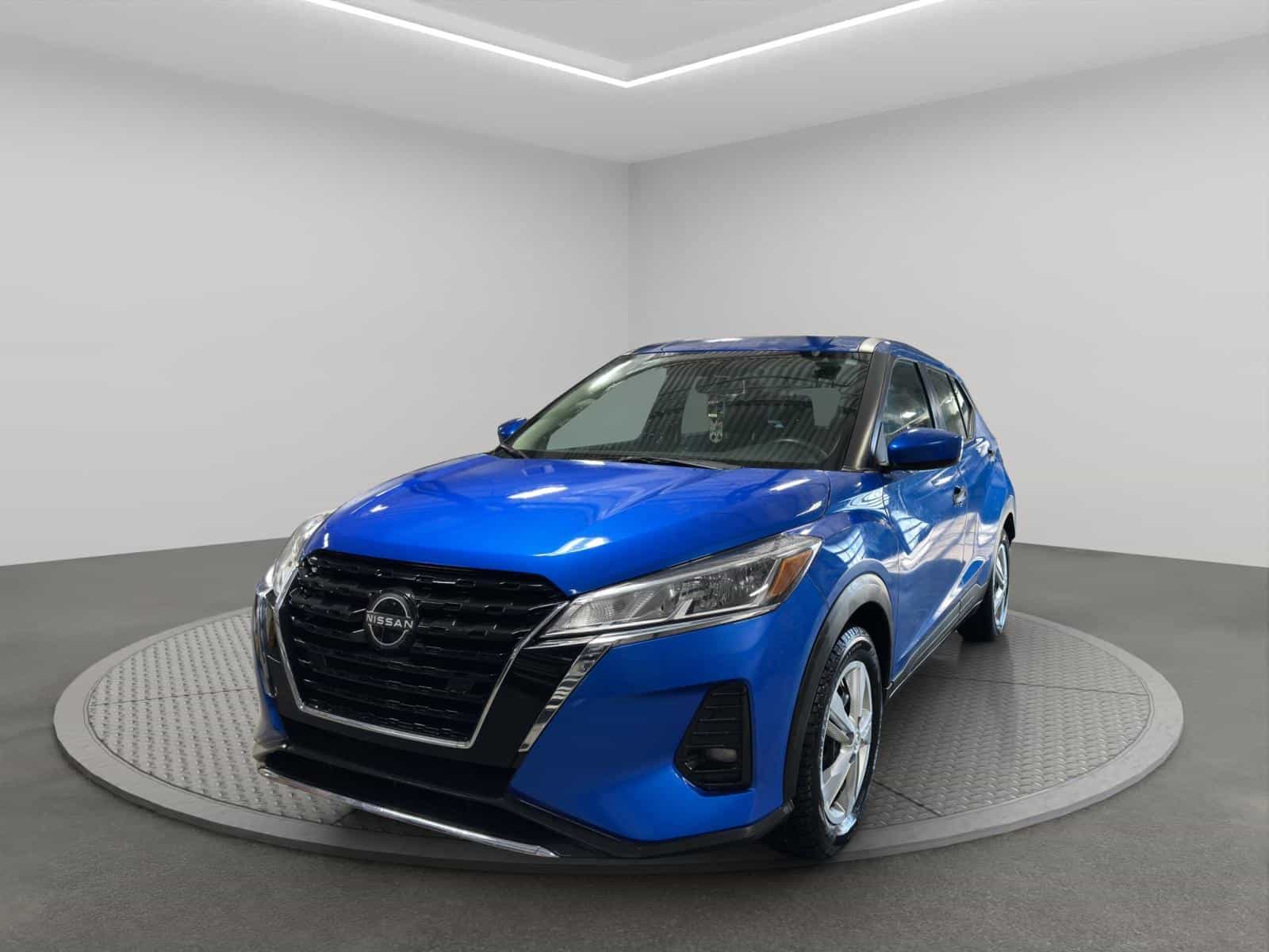 2022 Nissan Kicks S - Image 1