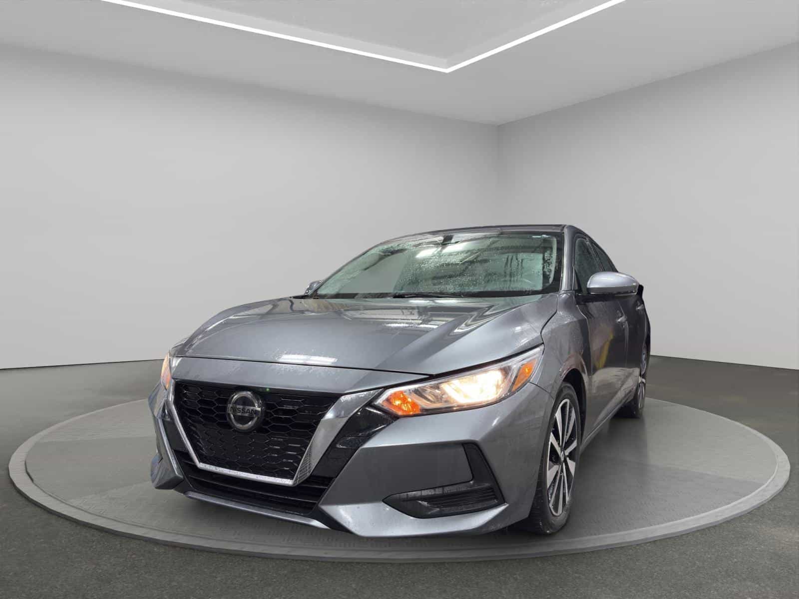 Image 1 Nissan Sentra SV 2022