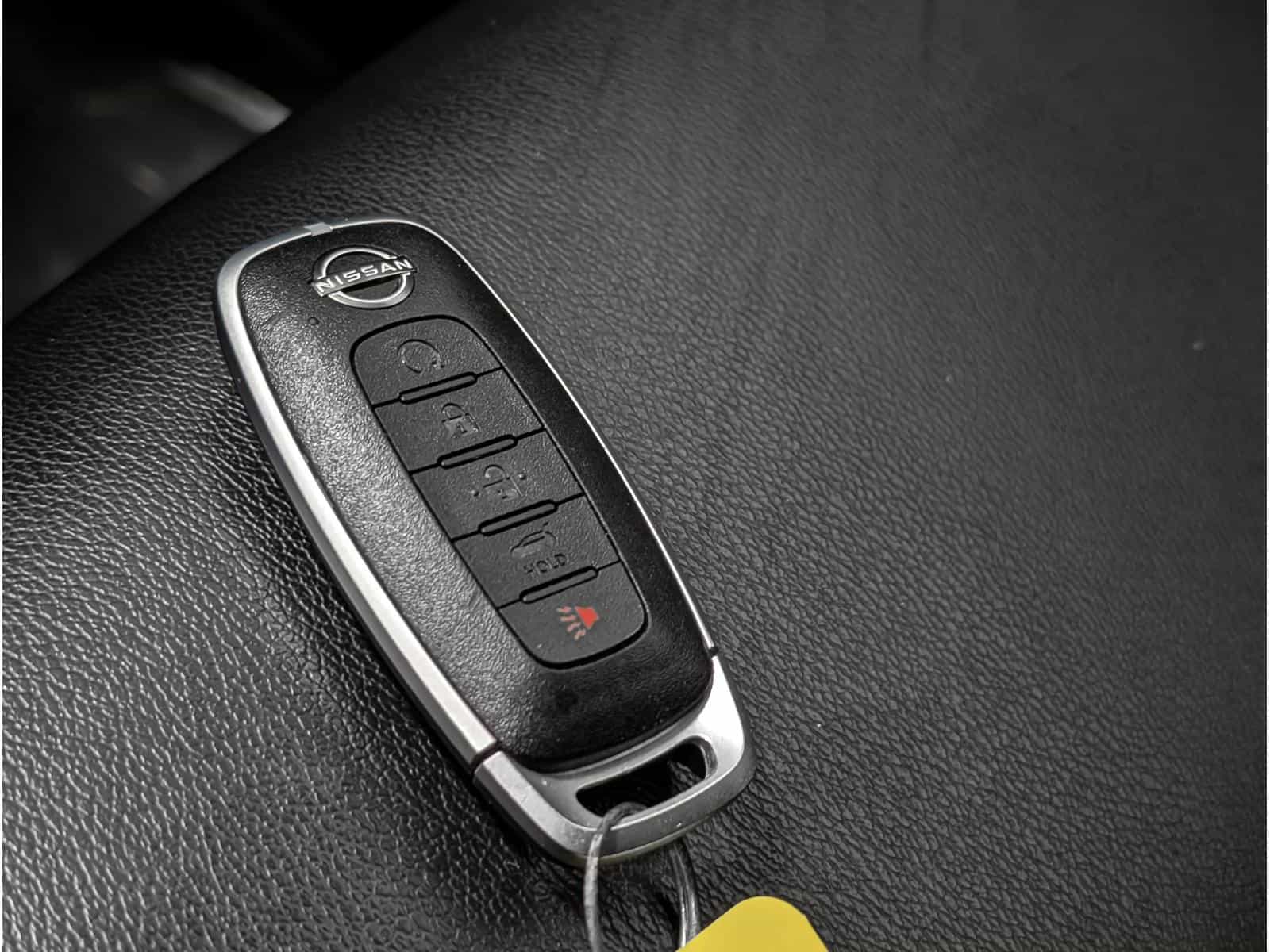 2023 Nissan Pathfinder SL - Image 20