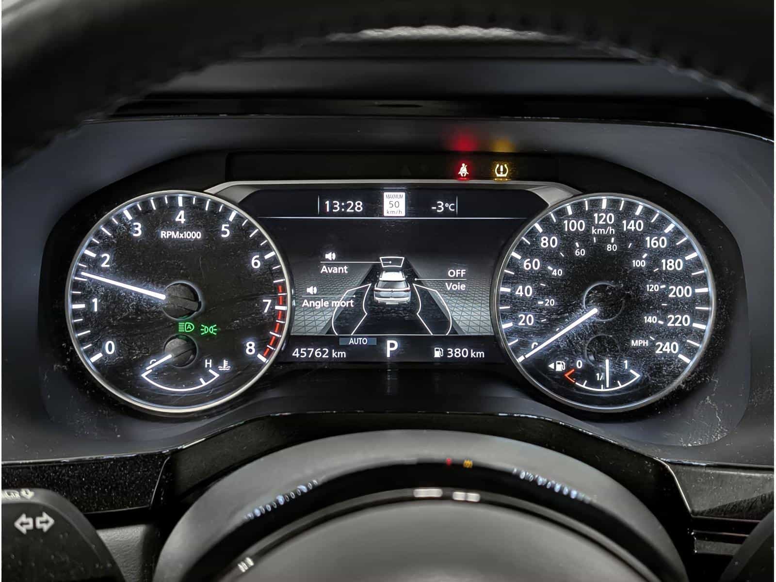 2023 Nissan Pathfinder SL - Image 19