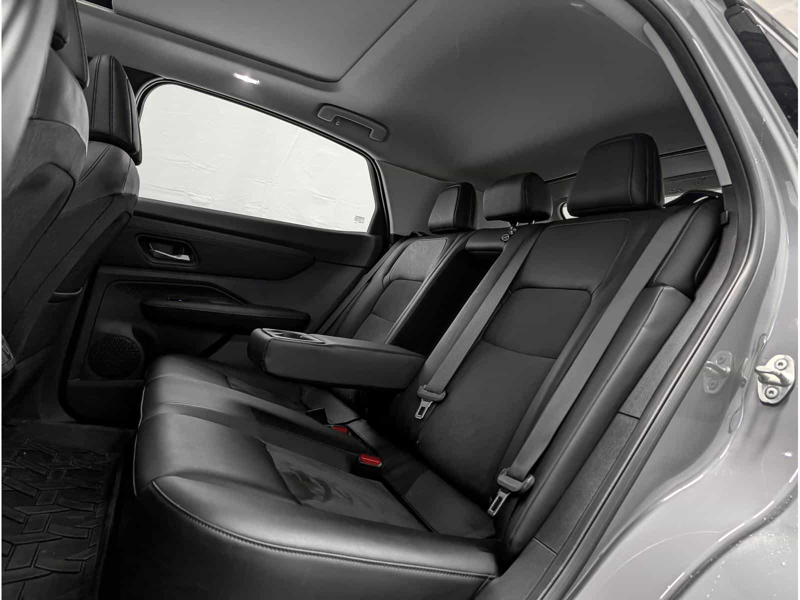 Image 9 Nissan Ariya Evolve+ 2024