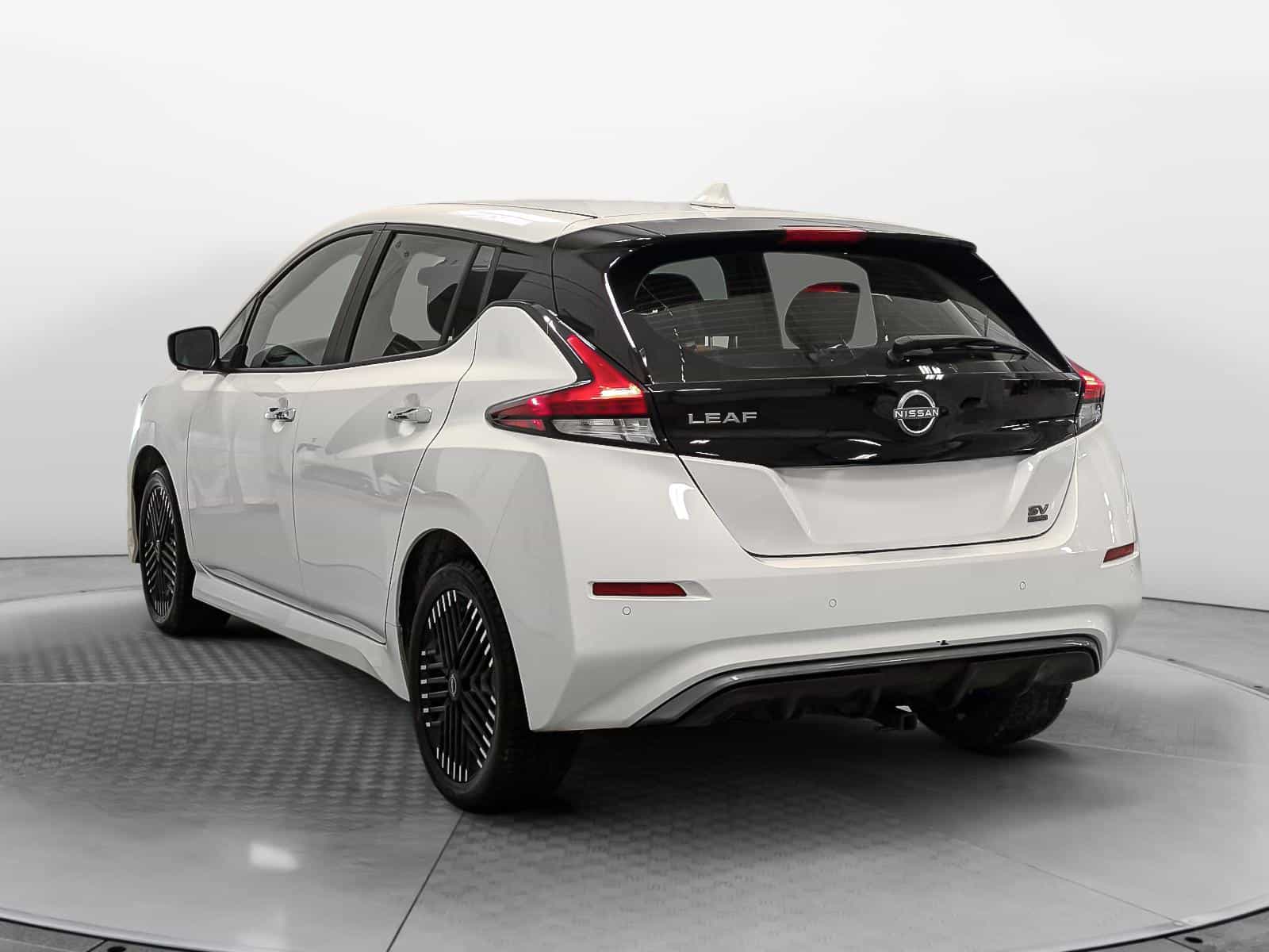 Image 3 Nissan Leaf SV Plus 2024