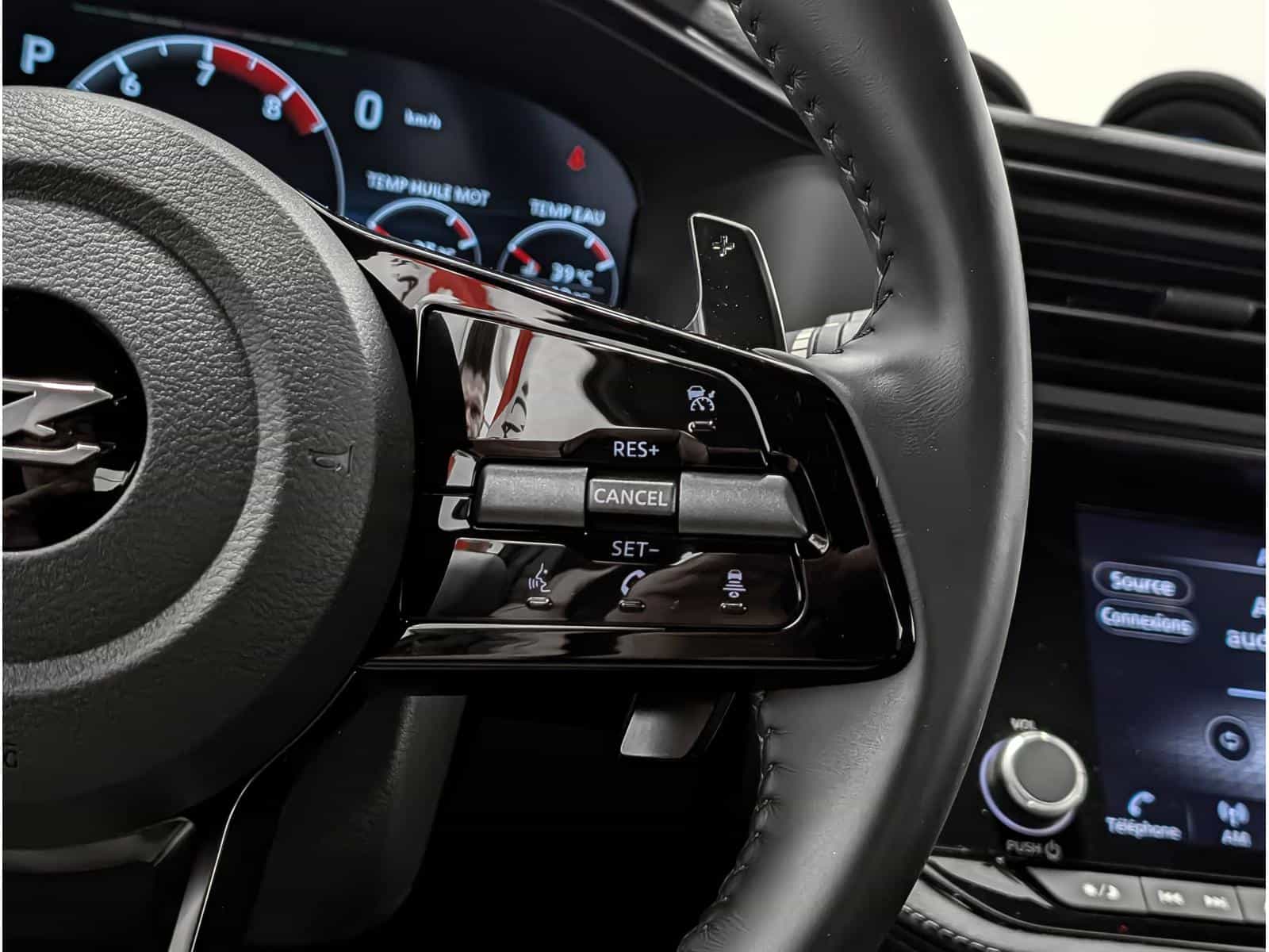 2024 Nissan Z Performance - Image 15