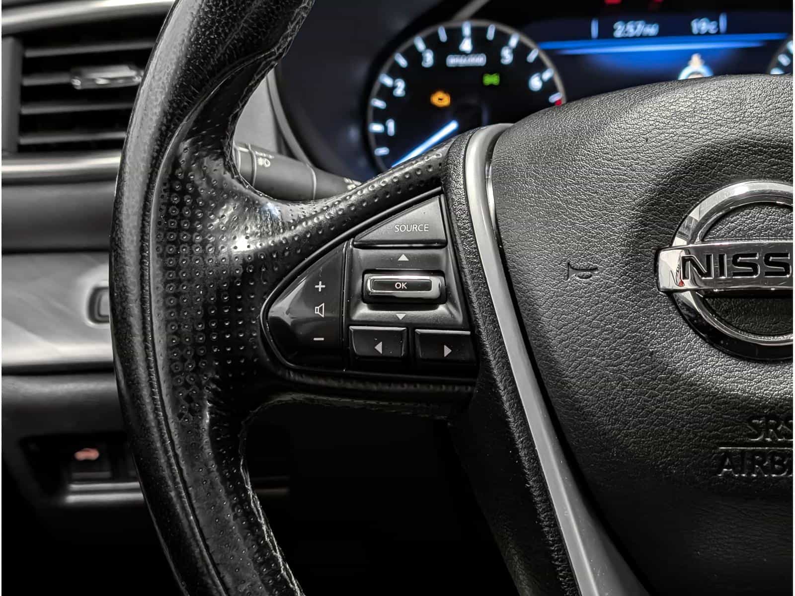 Image 14 Nissan Maxima SV 2017