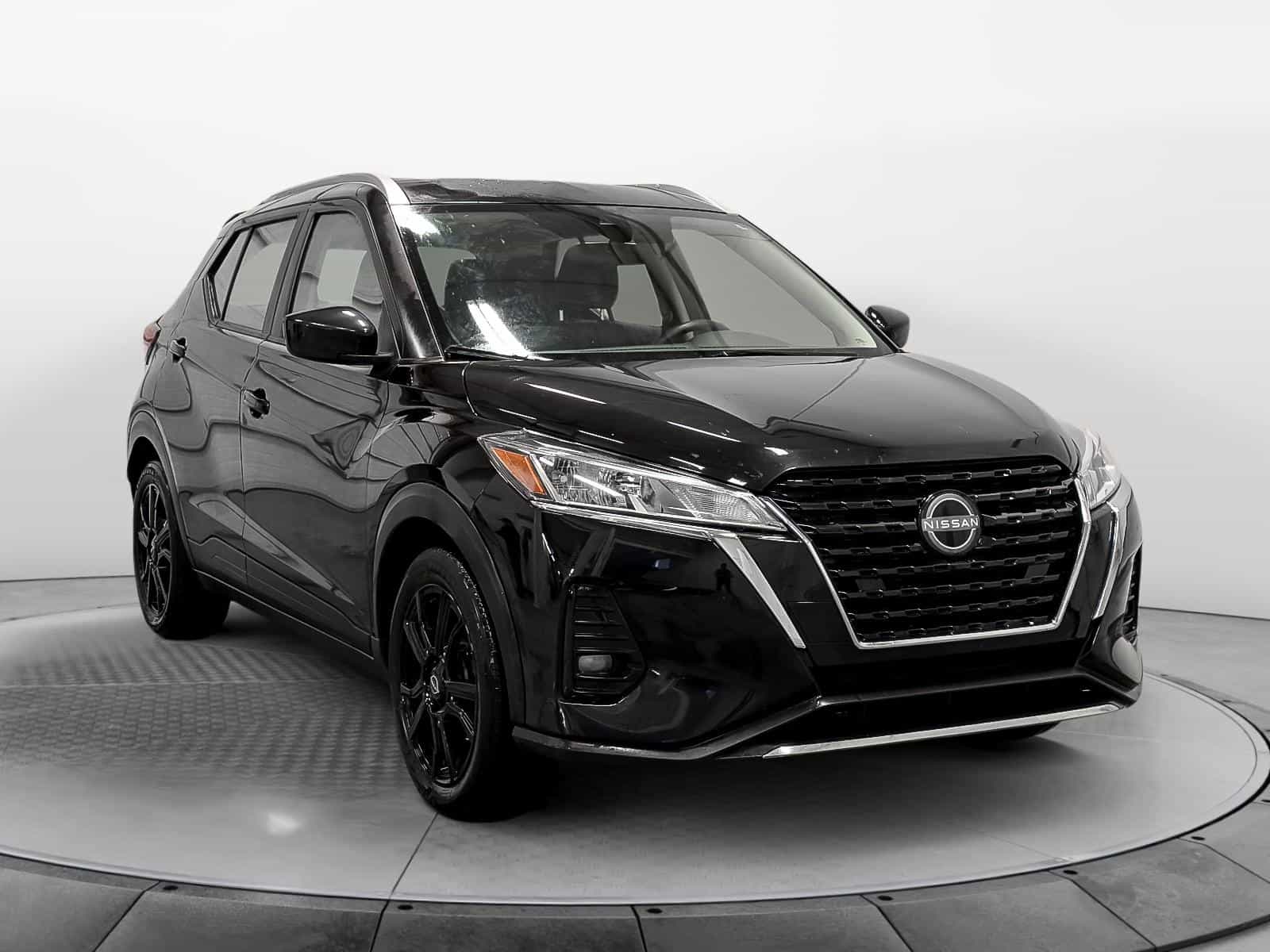 Image 2 Nissan Kicks SV 2023