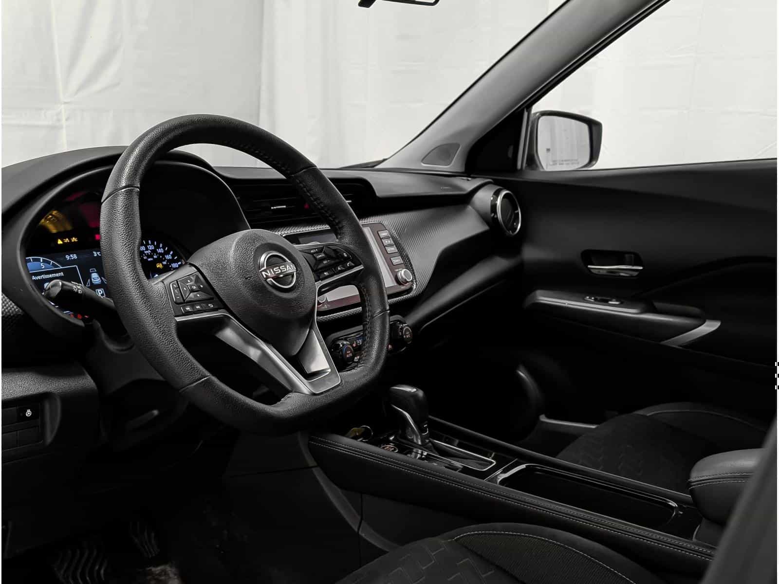 Image 6 Nissan Kicks SV 2023