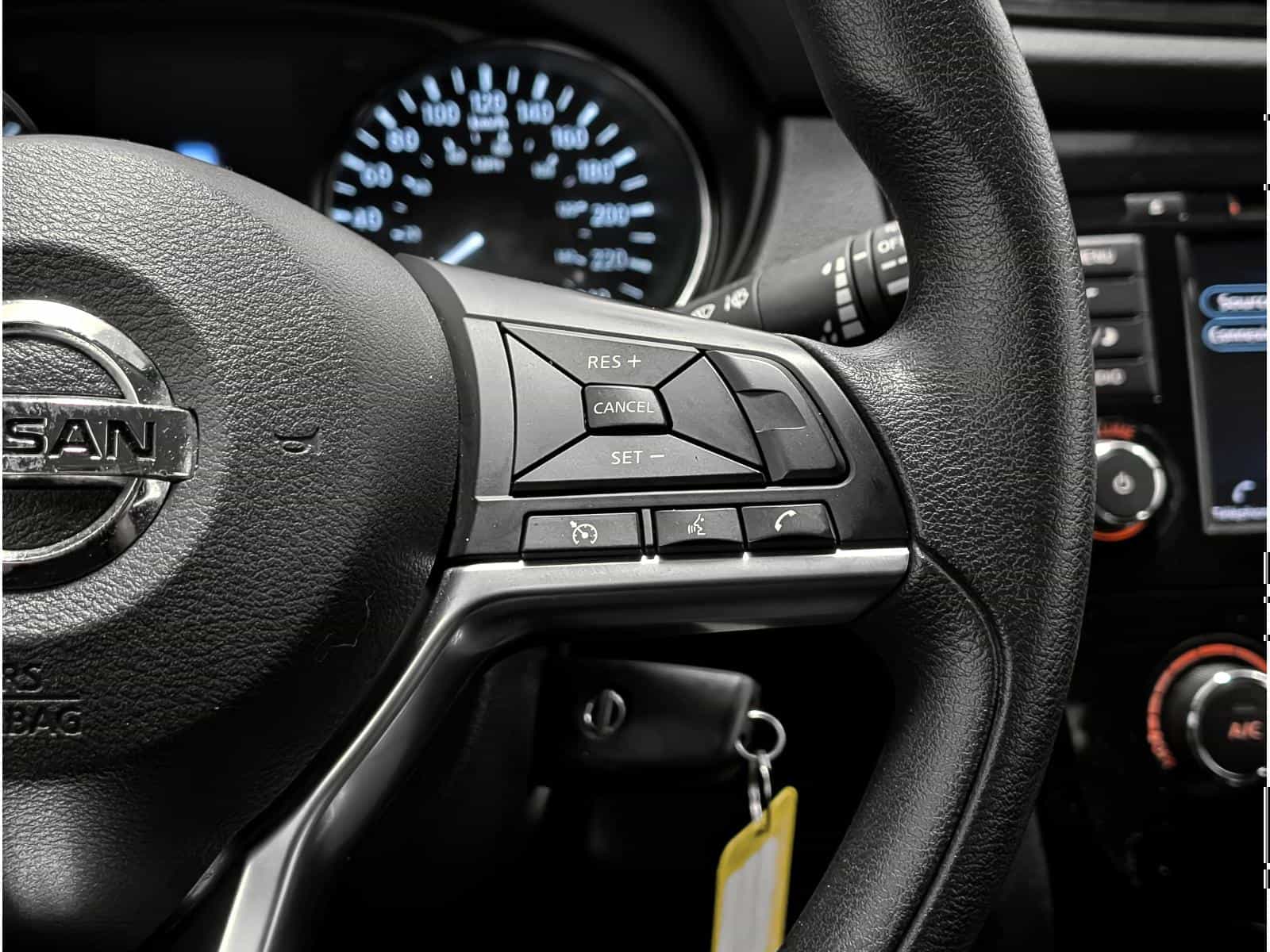 2020 Nissan Qashqai S - Image 13