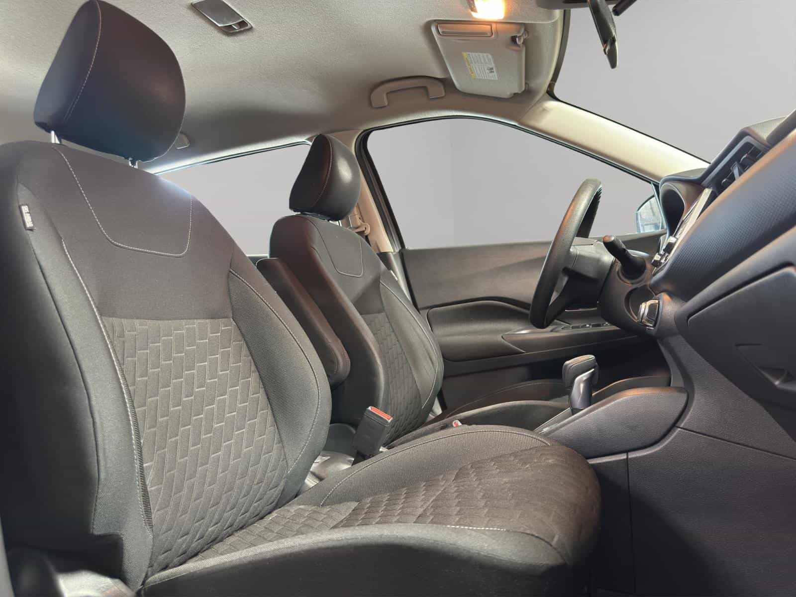 Image 10 Nissan Kicks S 2021