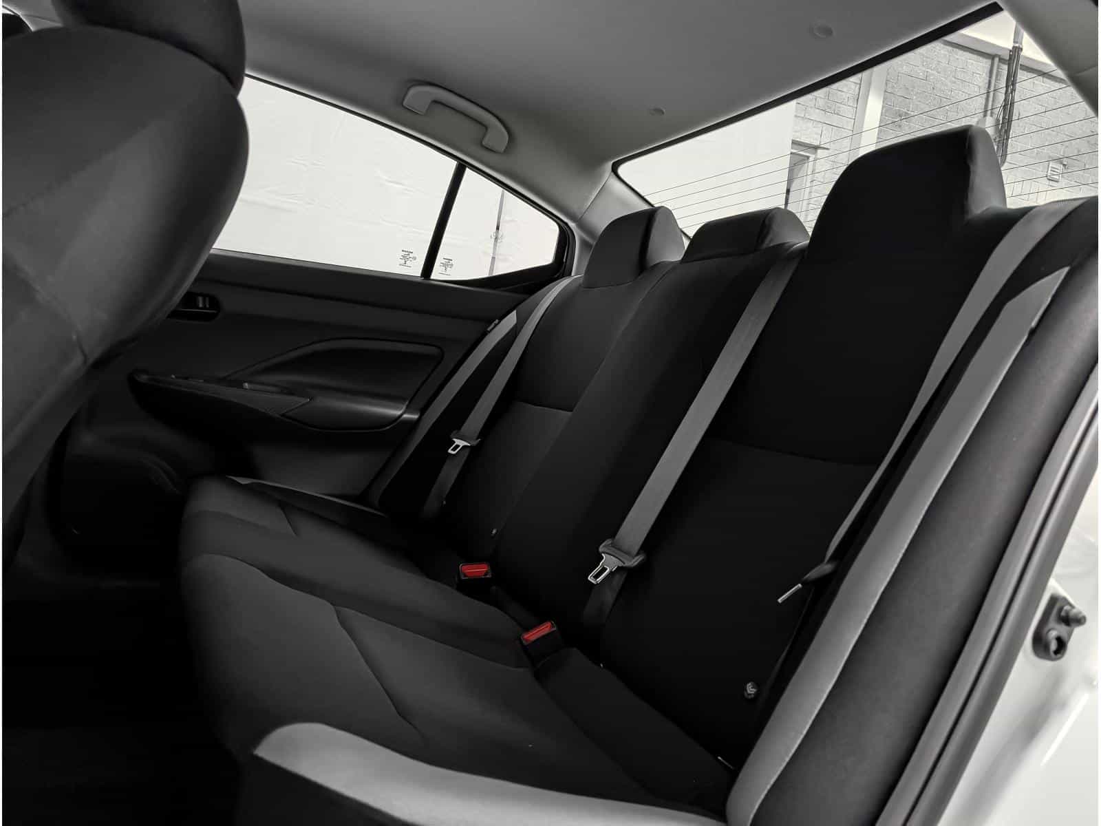 2025 Nissan Versa S - Image 8