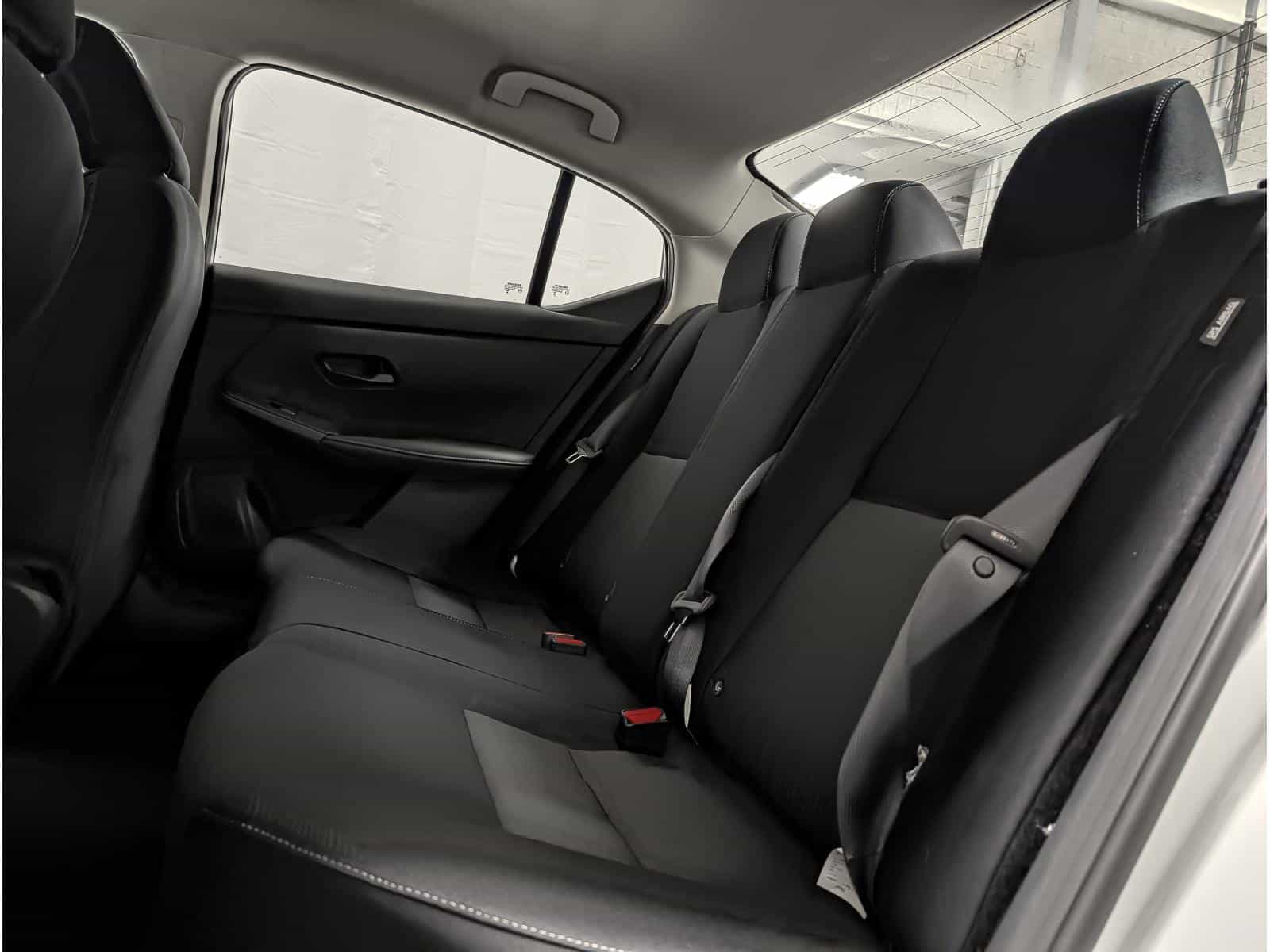 2025 Nissan Sentra SV - Image 8