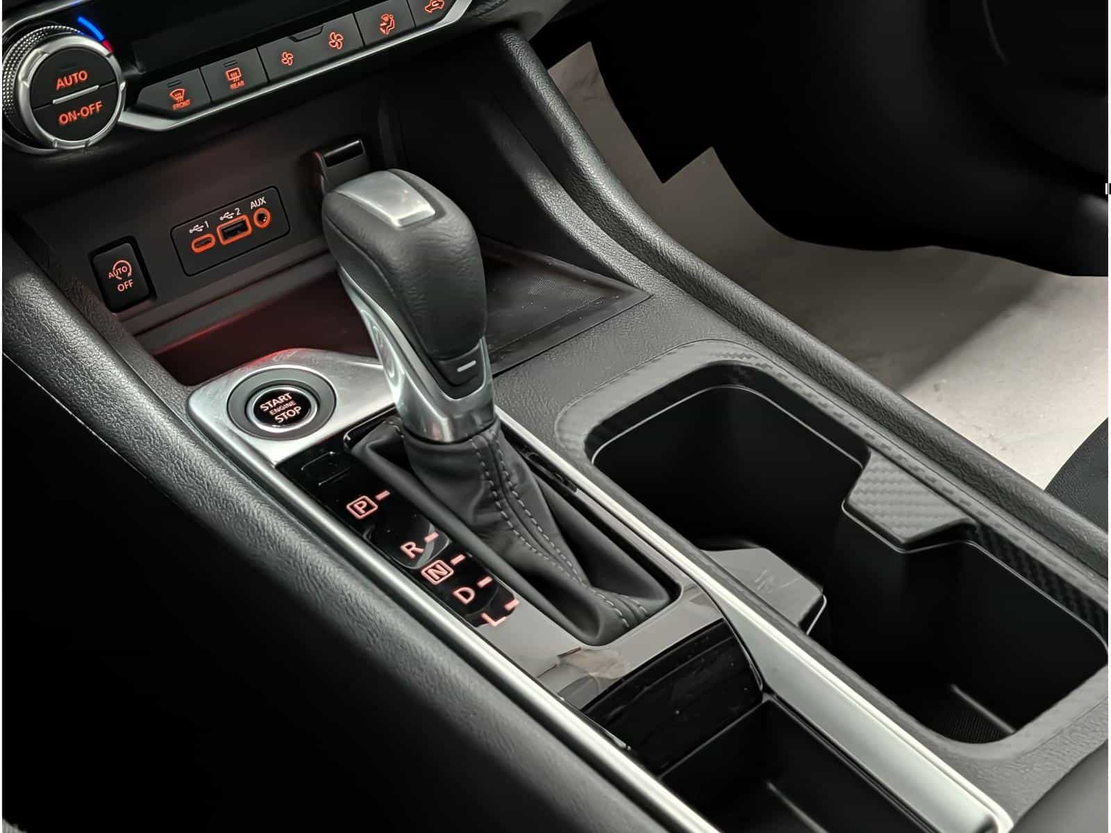 2025 Nissan Sentra SV - Image 12