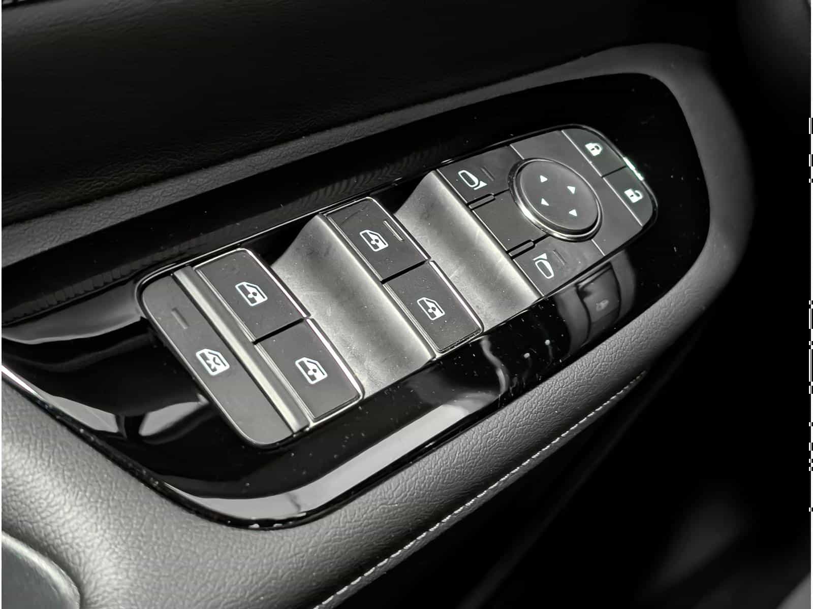 Image 17 Nissan Murano SV 2025