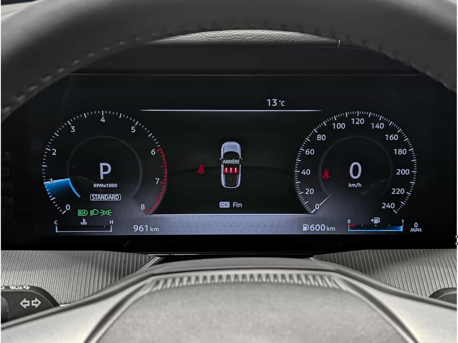 2025 Nissan Murano SV - Image 19