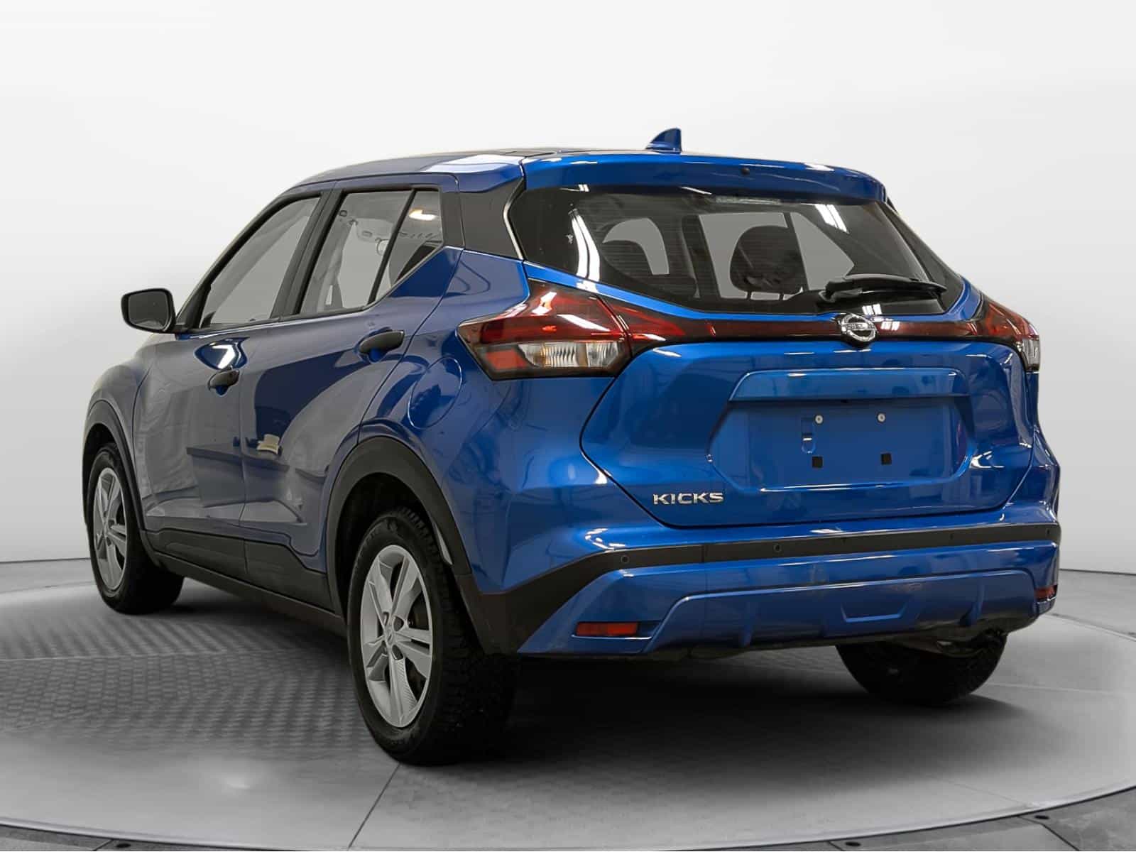 Image 3 Nissan Kicks S 2021