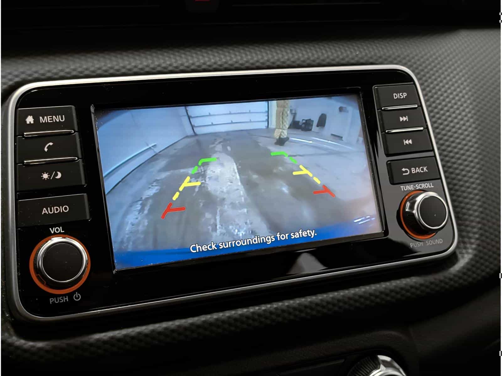 2021 Nissan Kicks S - Image 11