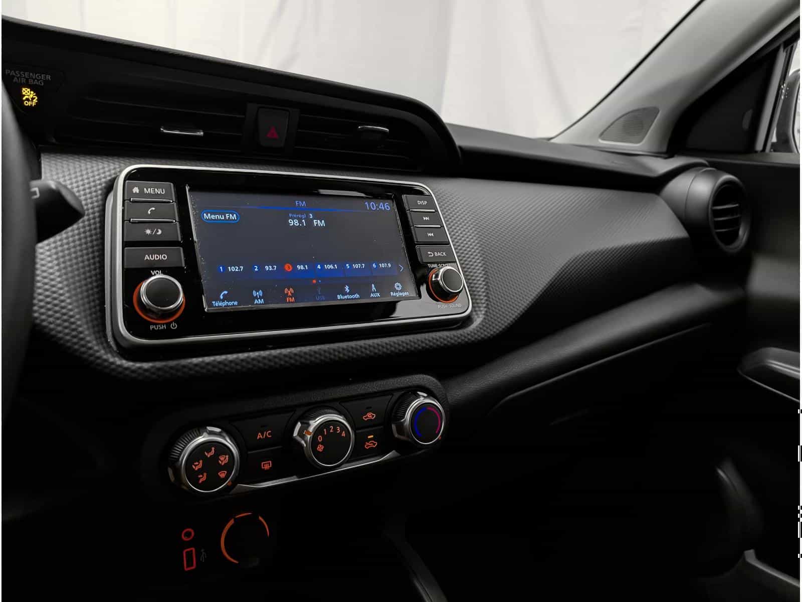 Image 9 Nissan Kicks S 2024