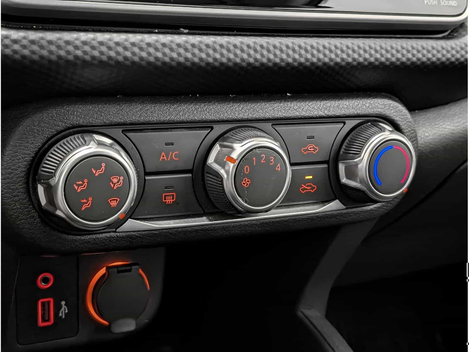 Image 12 Nissan Kicks S 2024