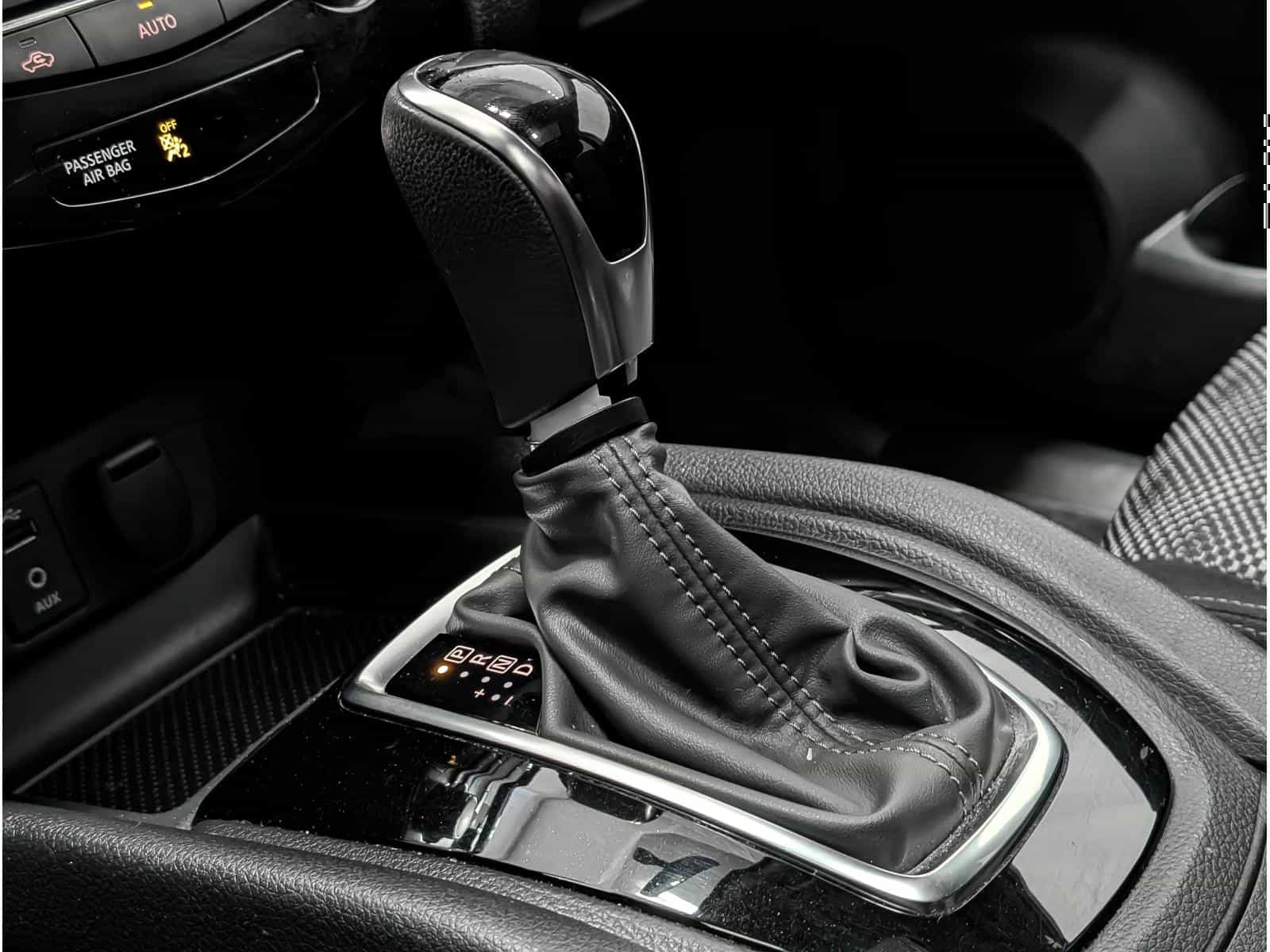 Image 12 Nissan Qashqai SV 2018