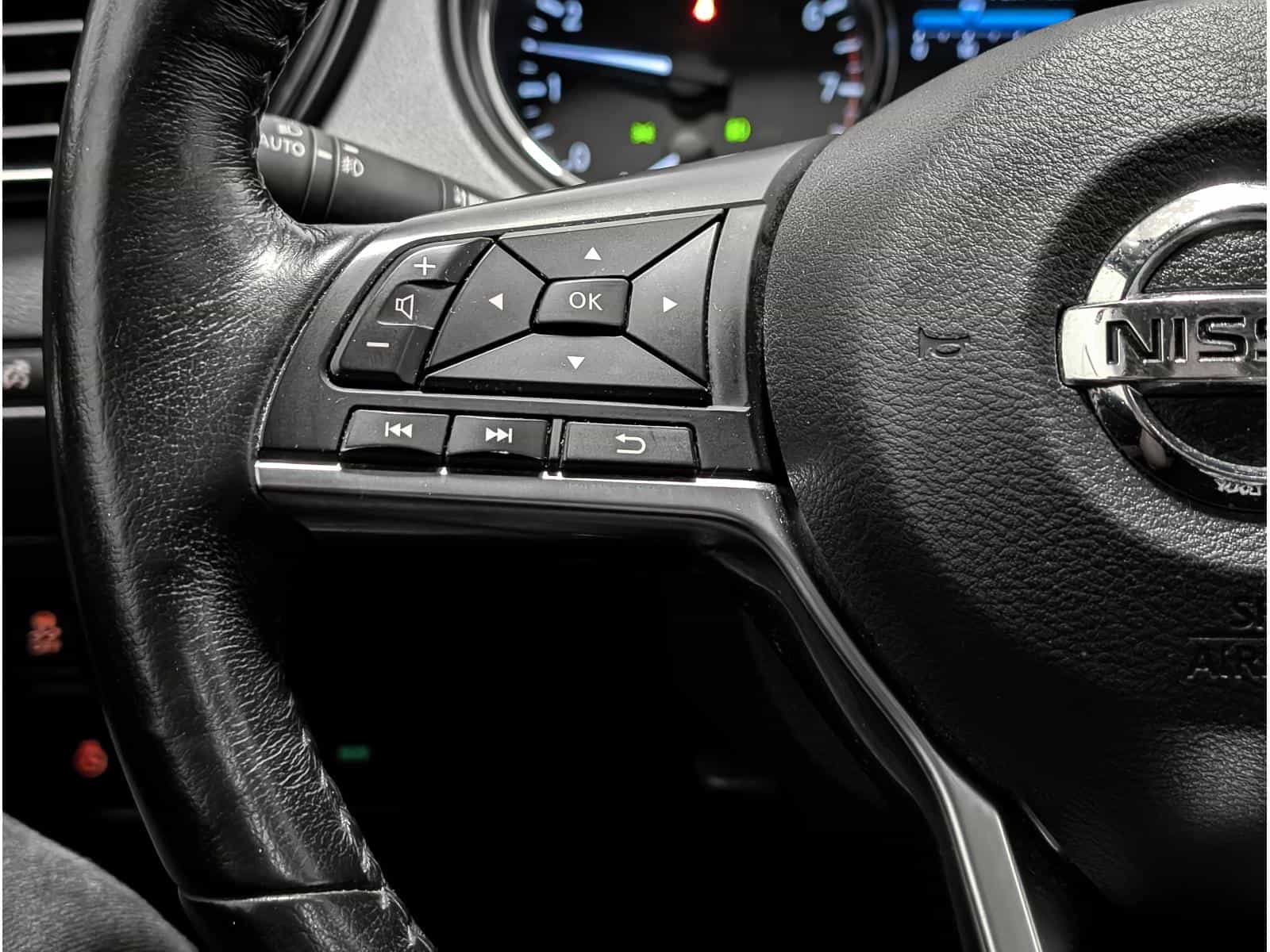 Image 14 Nissan Qashqai SV 2018