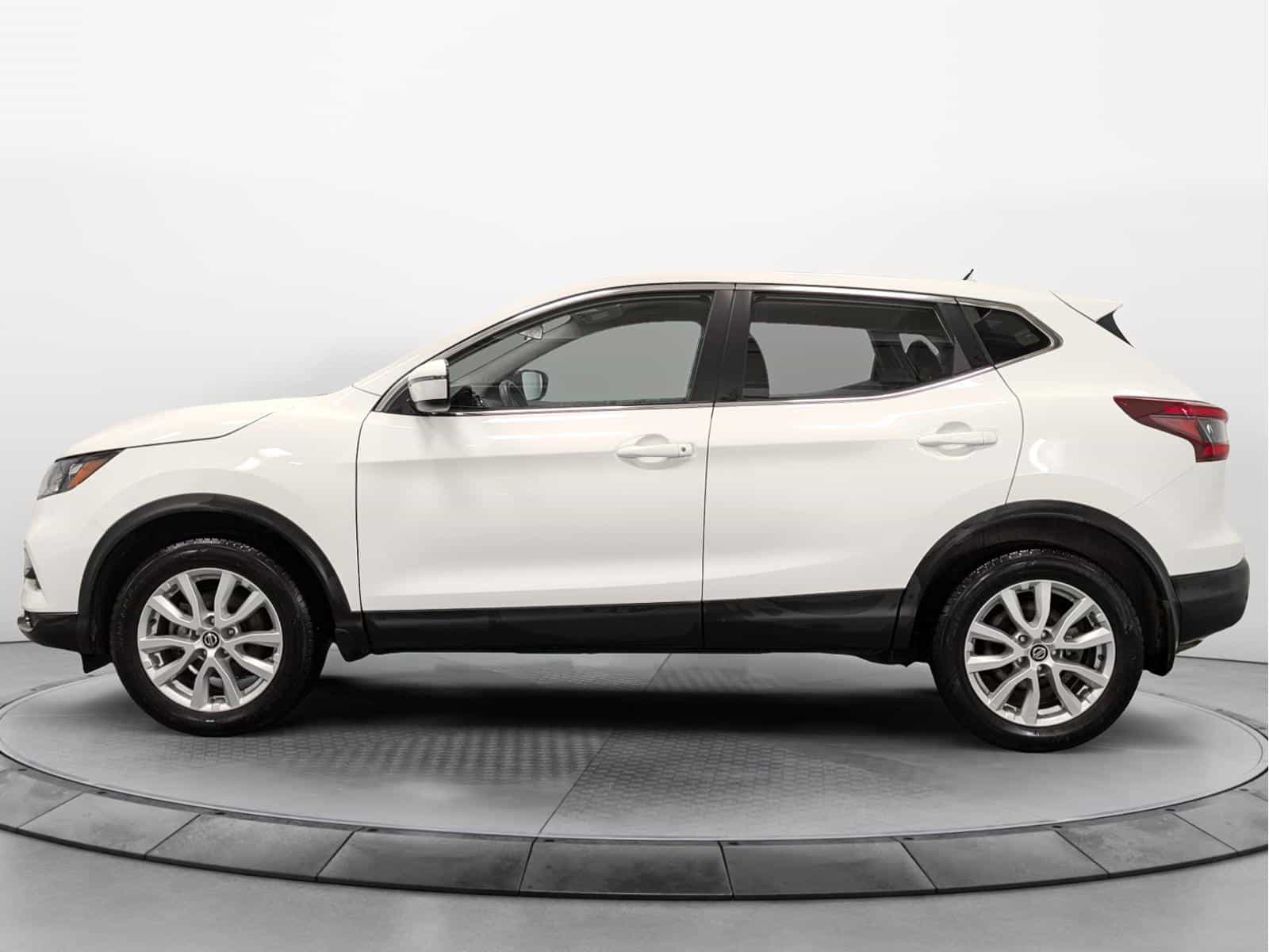 2023 Nissan Qashqai S - Image 5