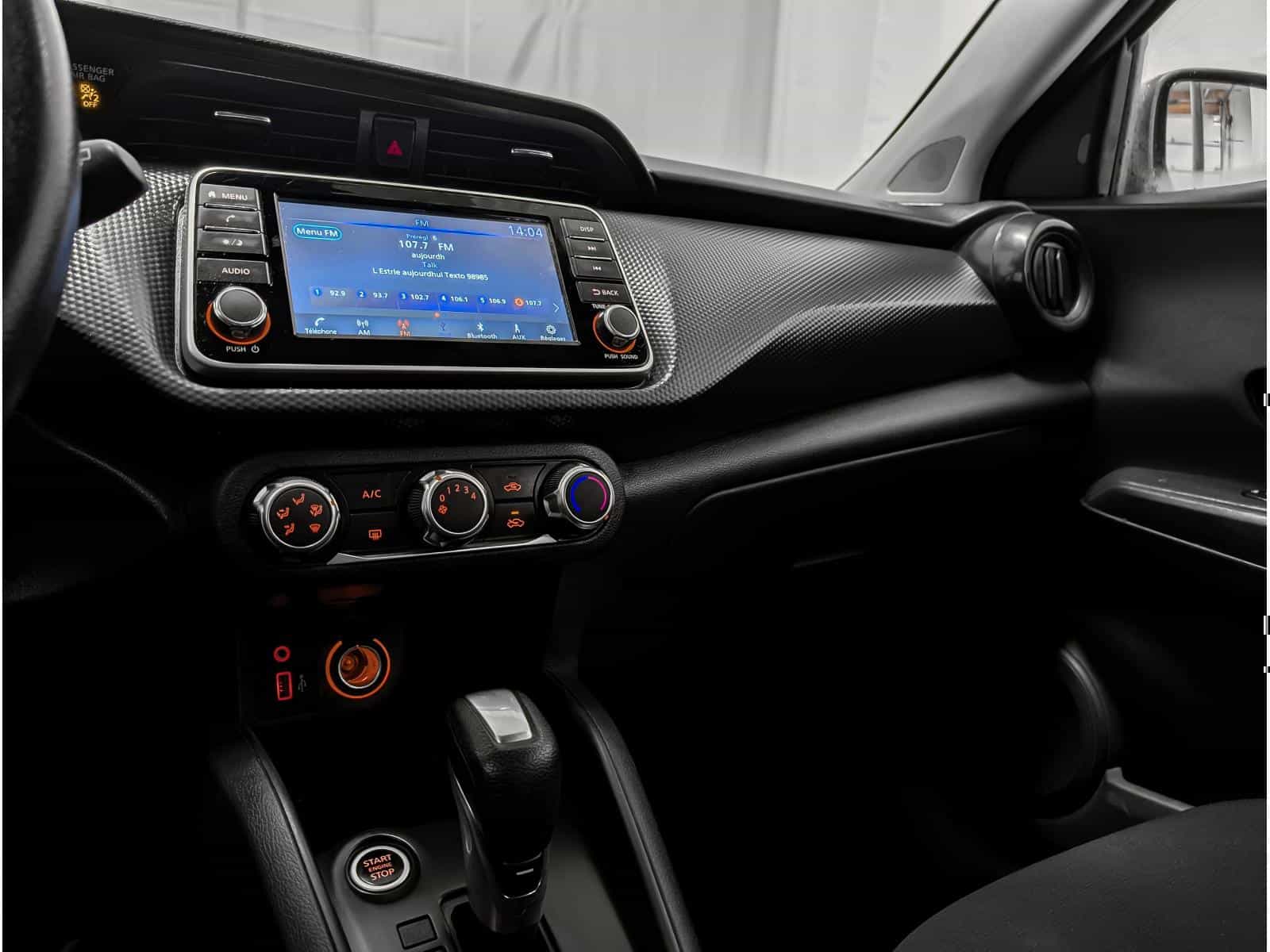 Image 6 Nissan Kicks S 2023