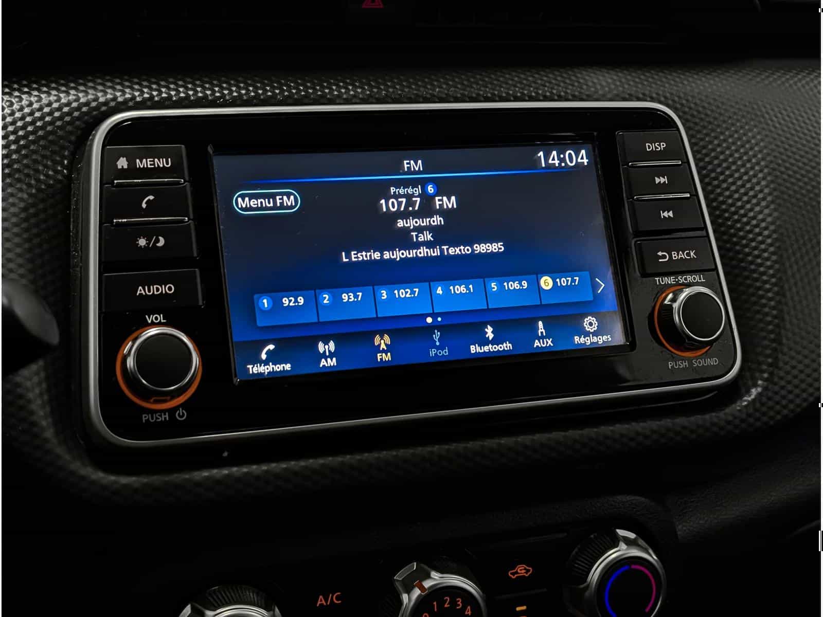 Image 10 Nissan Kicks S 2023