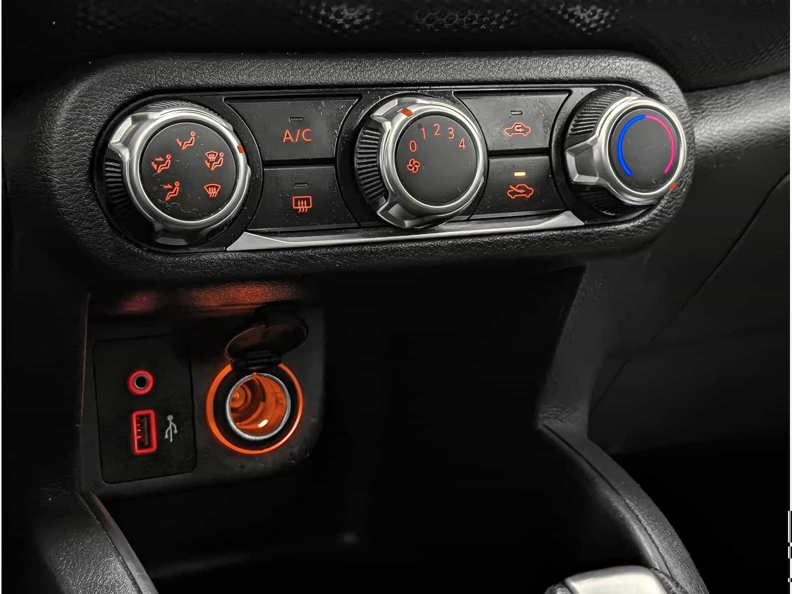 Image 12 Nissan Kicks S 2023