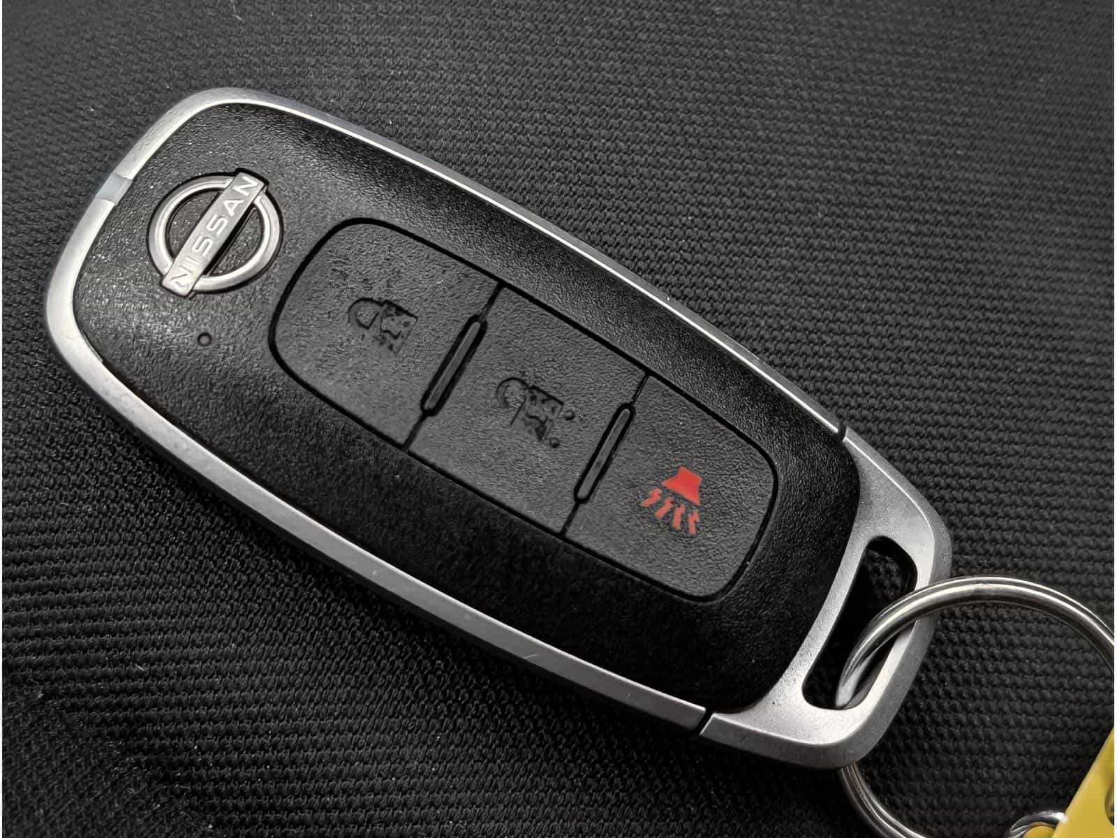 Image 19 Nissan Kicks S 2023