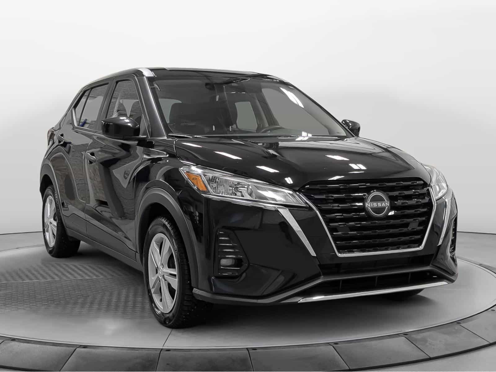 Image 2 Nissan Kicks S 2023