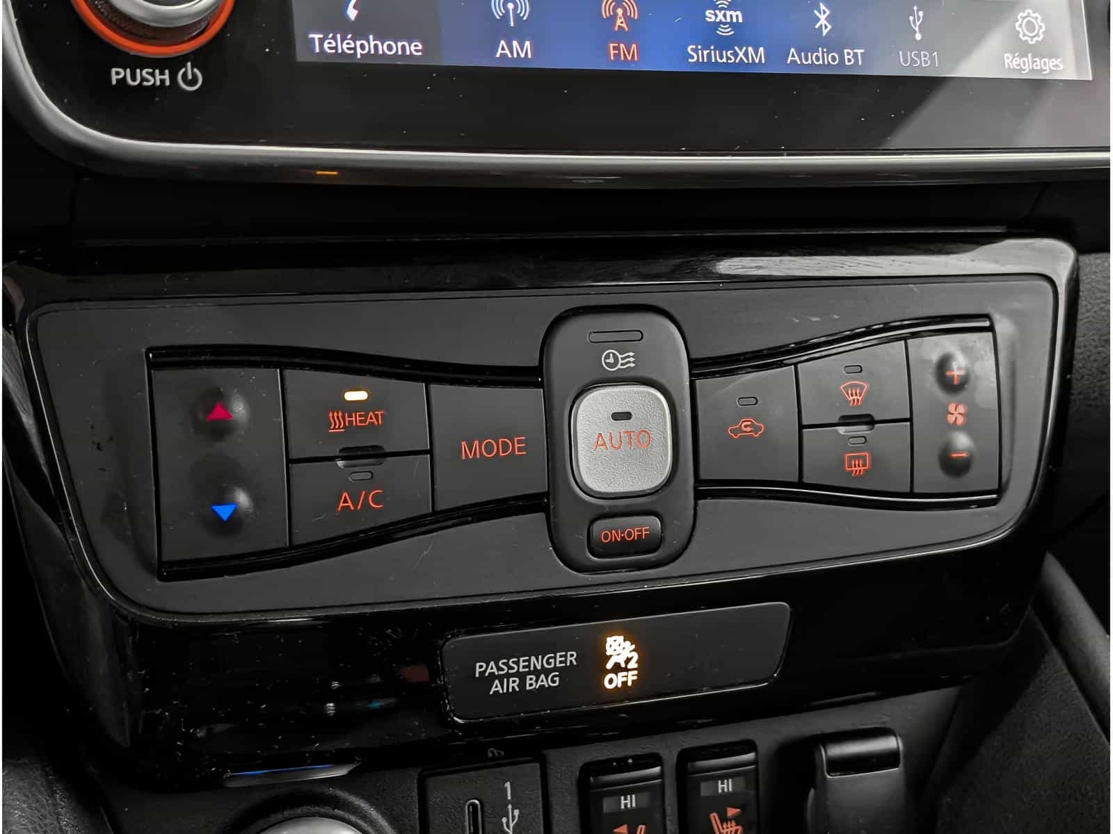 Image 10 Nissan Leaf SV 2020