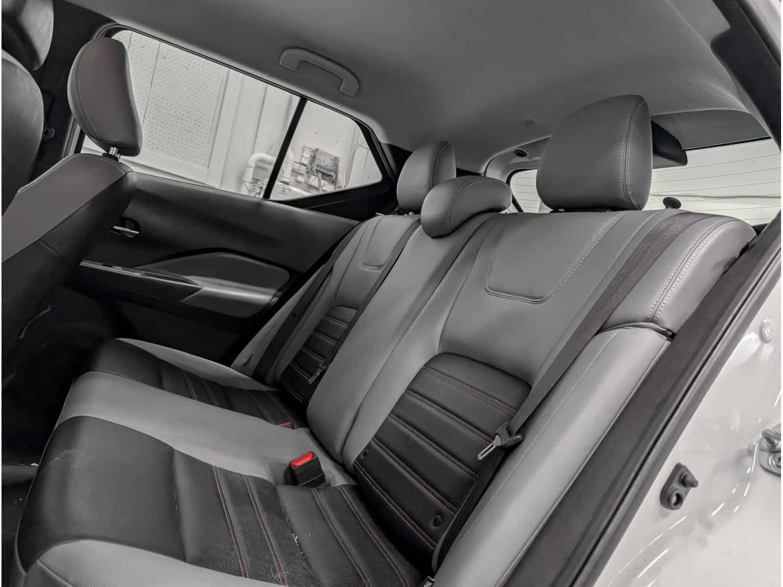 2021 Nissan Kicks SR - Image 8