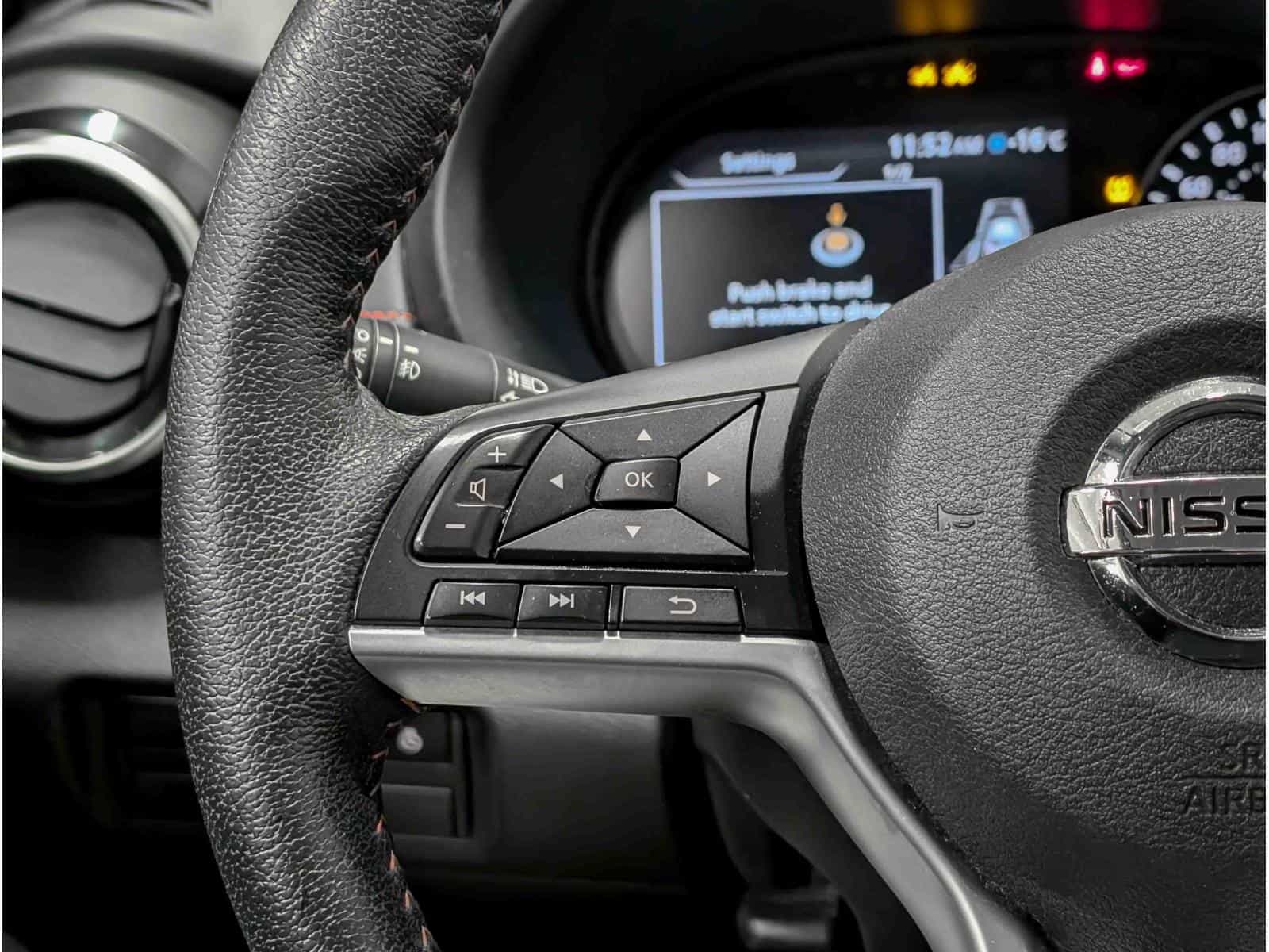 2021 Nissan Kicks SR - Image 14