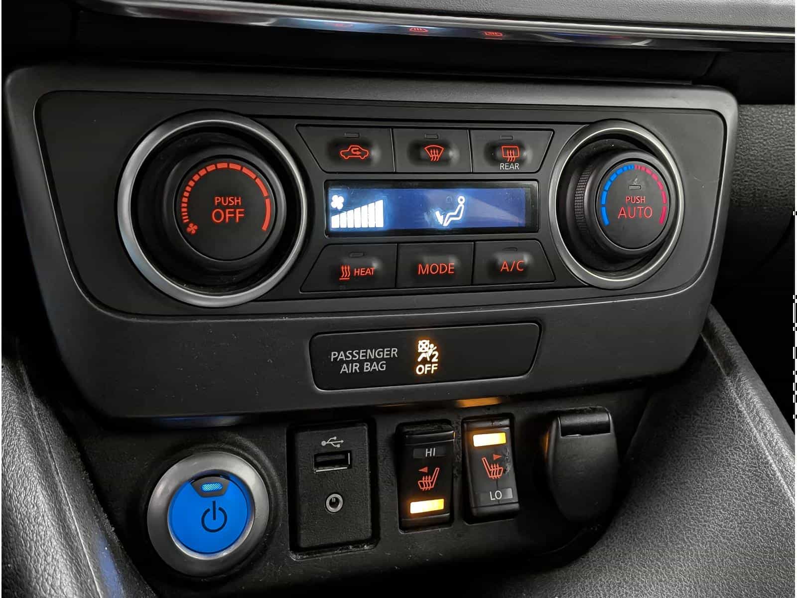 2018 Nissan Leaf S - Image 10