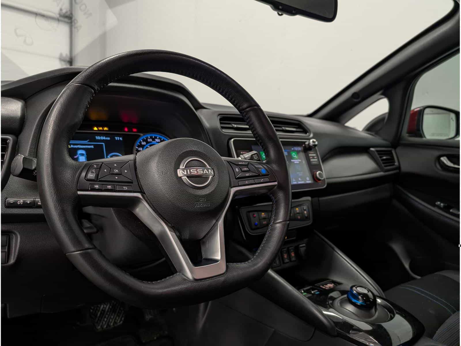 2023 Nissan Leaf SV Plus - Image 6