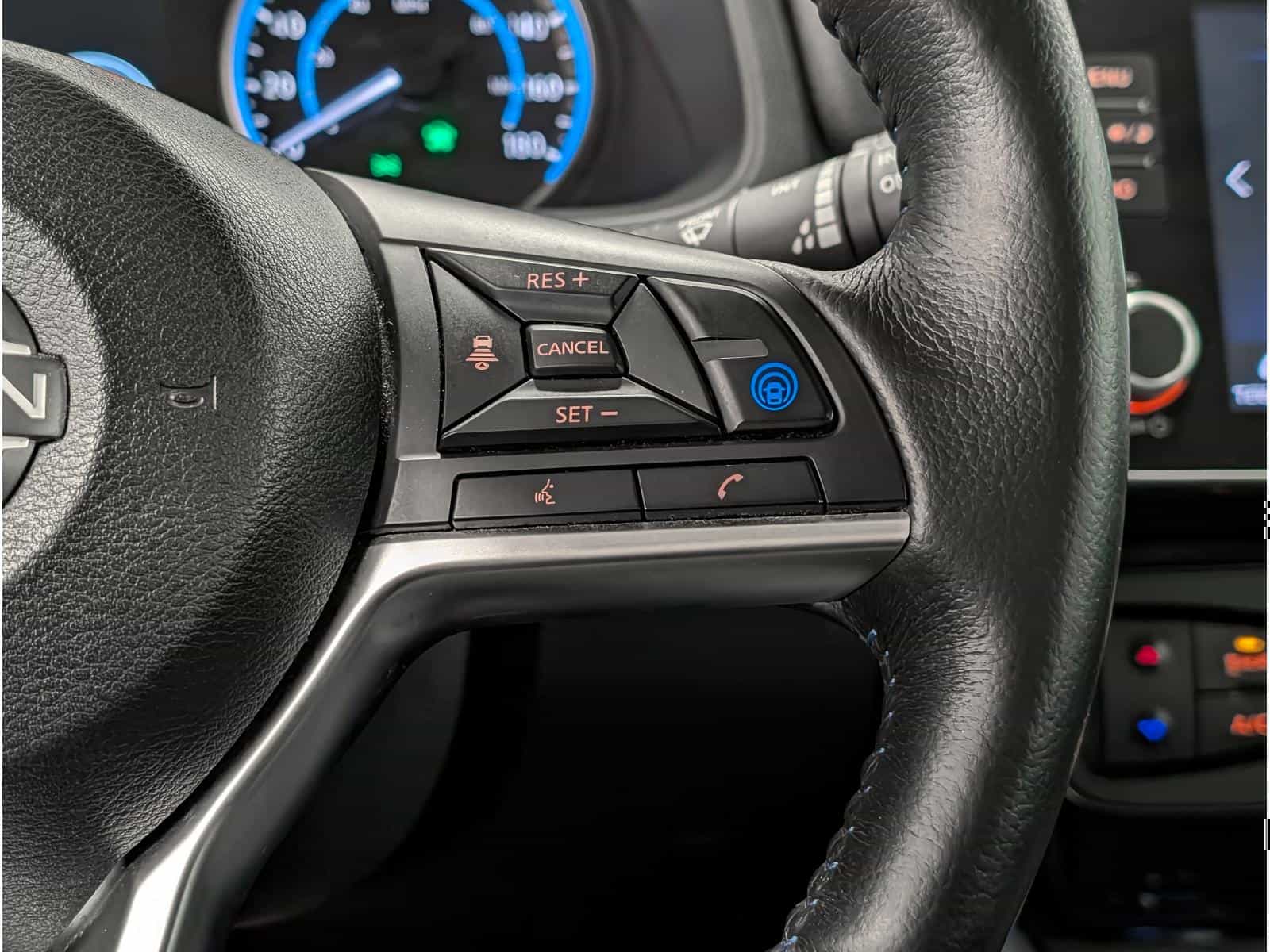 2023 Nissan Leaf SV Plus - Image 11