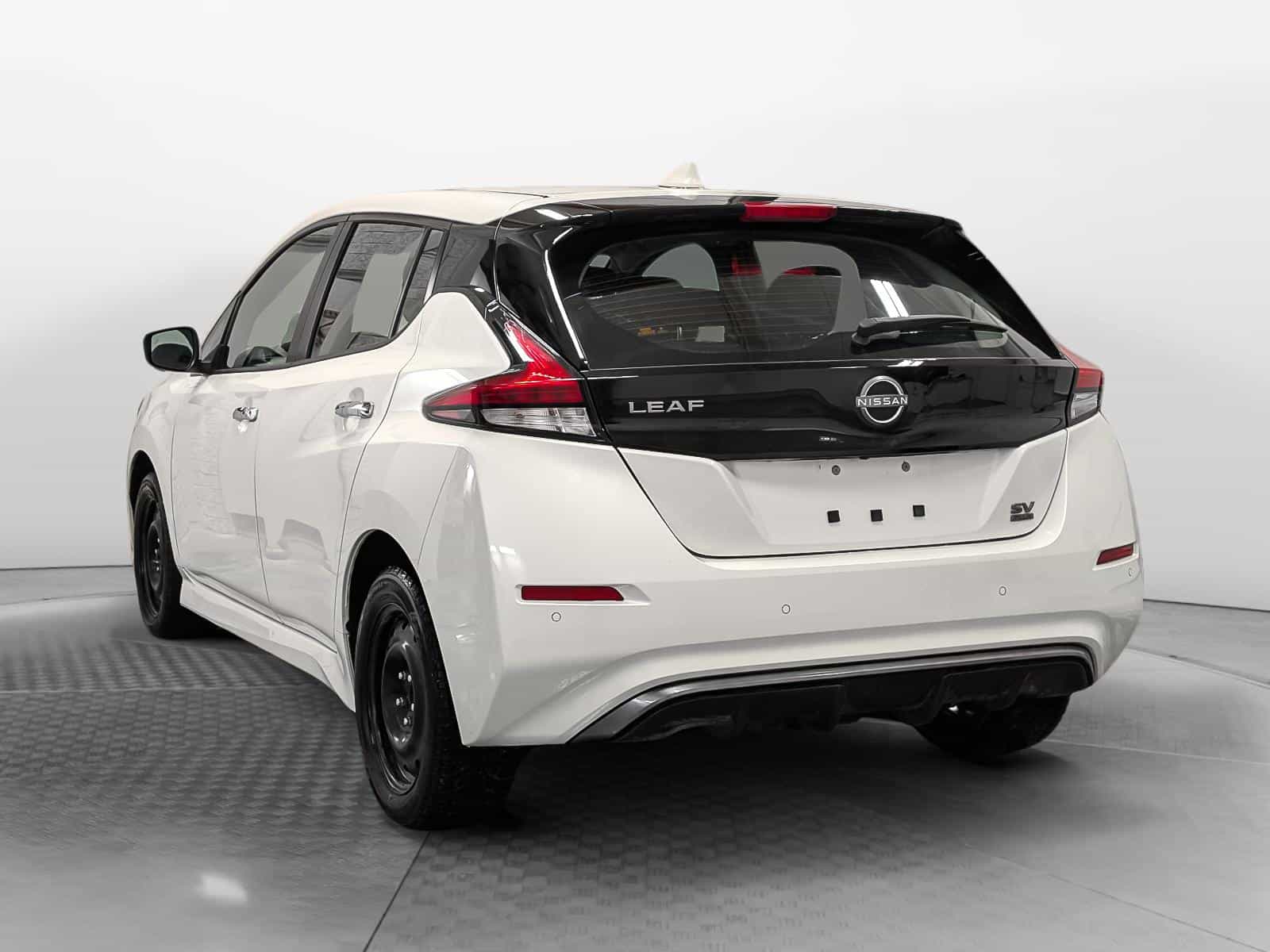 Image 4 Nissan Leaf SV Plus 2024