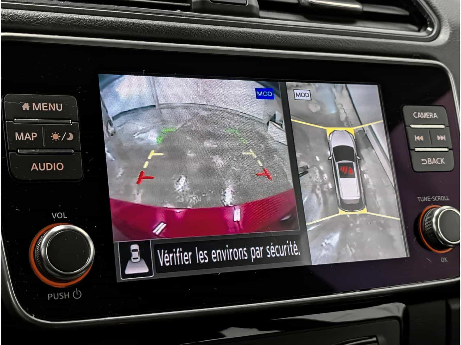 2023 Nissan Leaf SV - Image 14