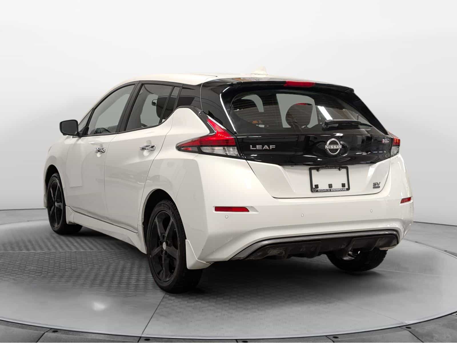 Image 3 Nissan Leaf SV Plus 2023