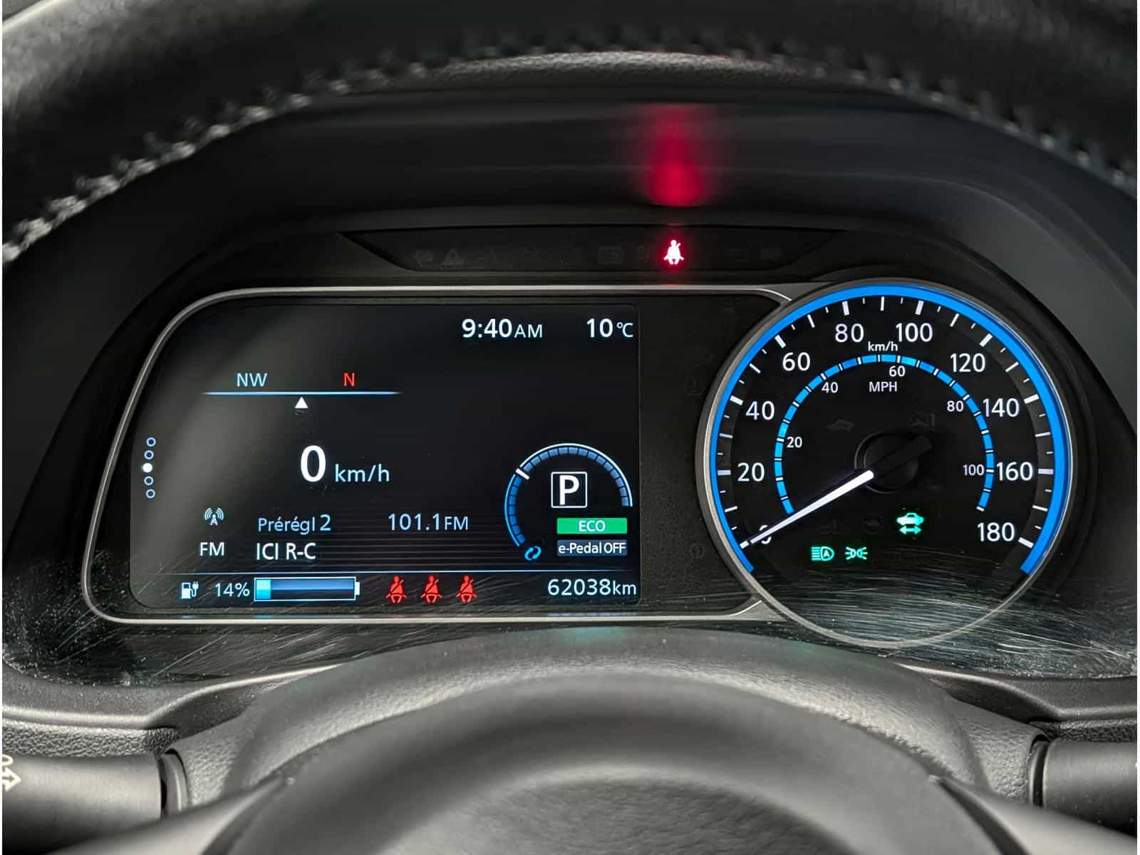 2022 Nissan Leaf Plus SV - Image 14