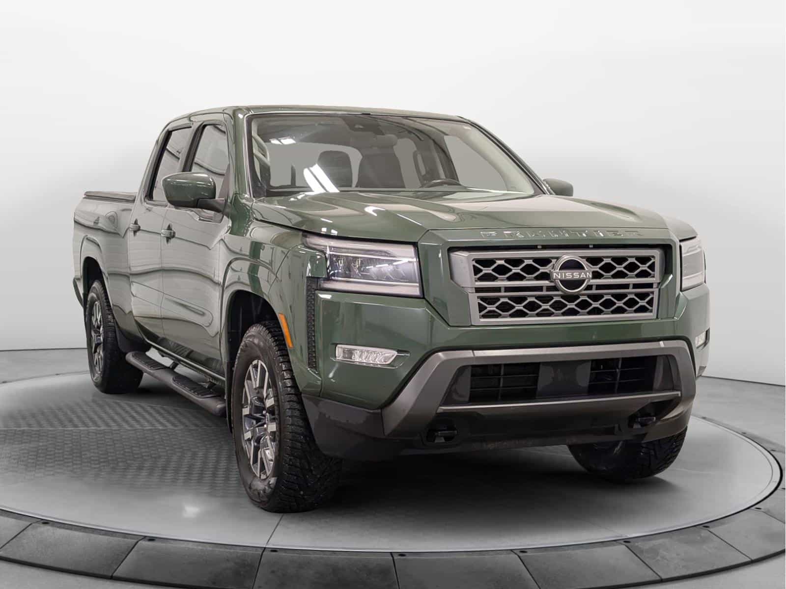 Image 2 Nissan Frontier SV 2022