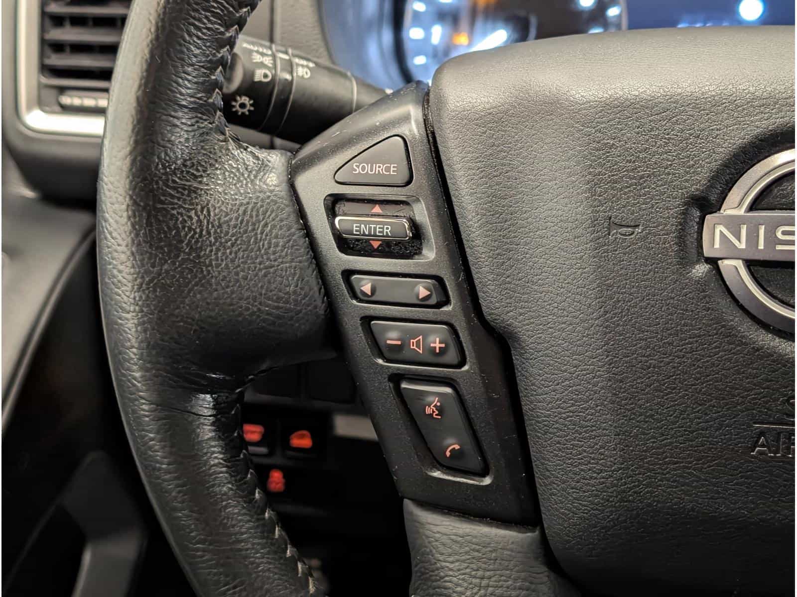 2022 Nissan Frontier SV - Image 17