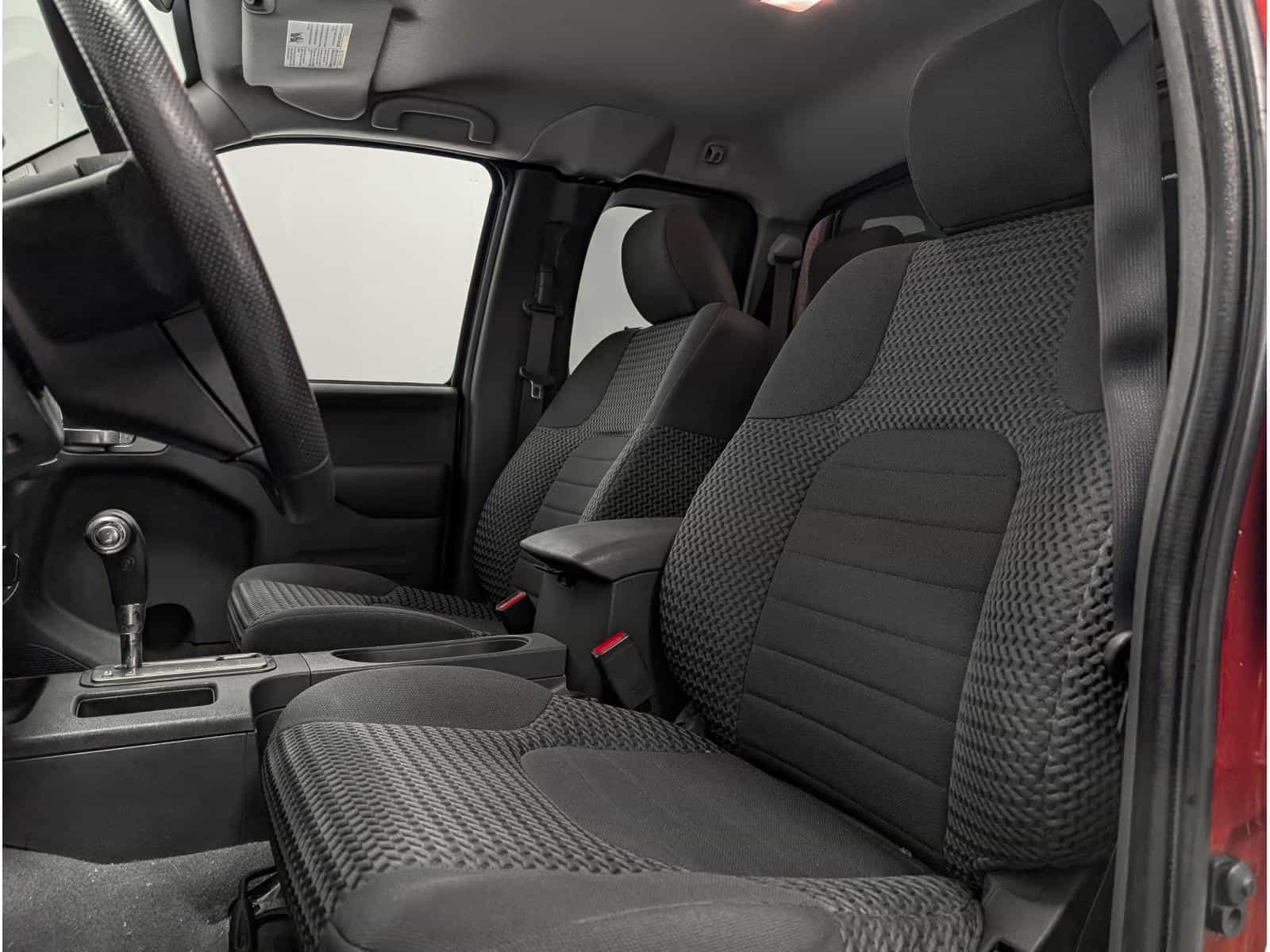 2019 Nissan Frontier SV - Image 7