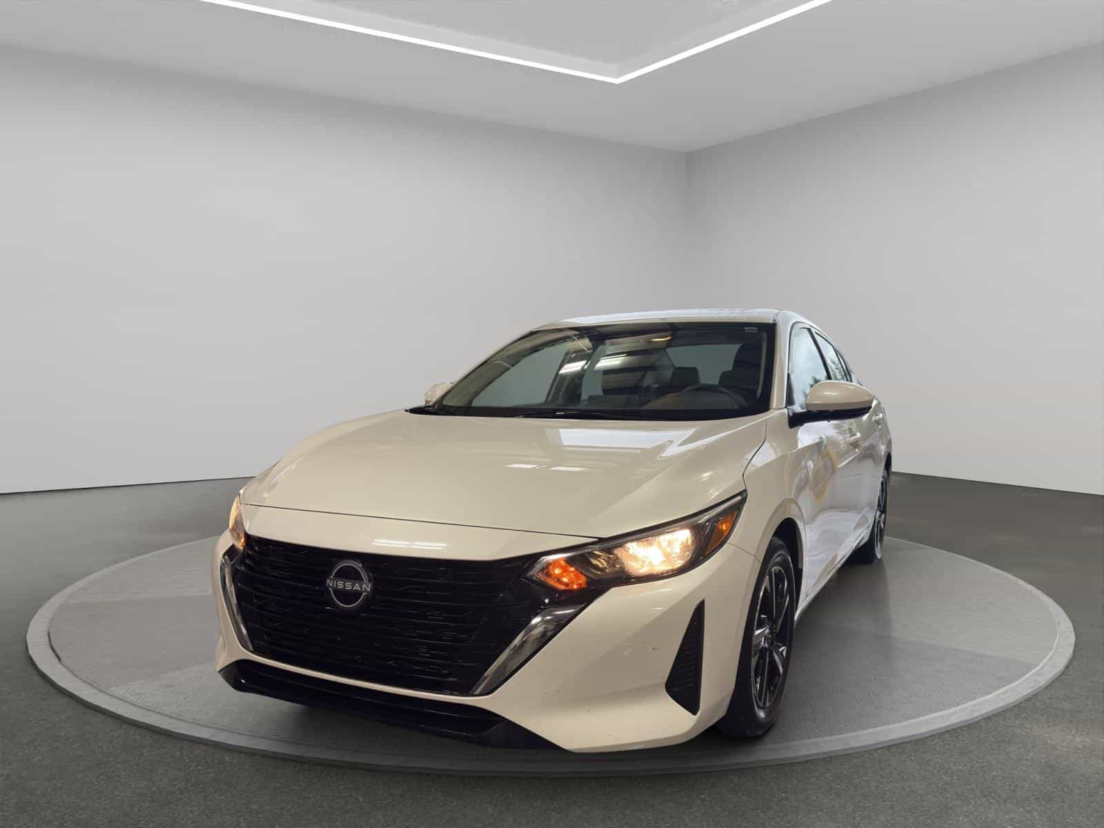 2024 Nissan Sentra SV - Image 1