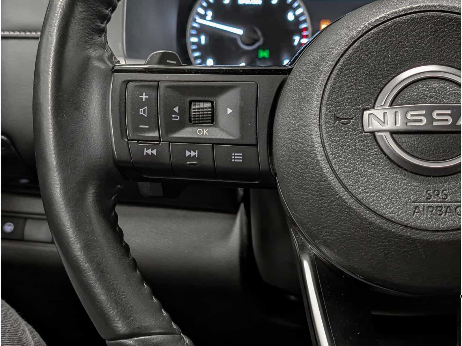 Image 13 Nissan Pathfinder S 2023