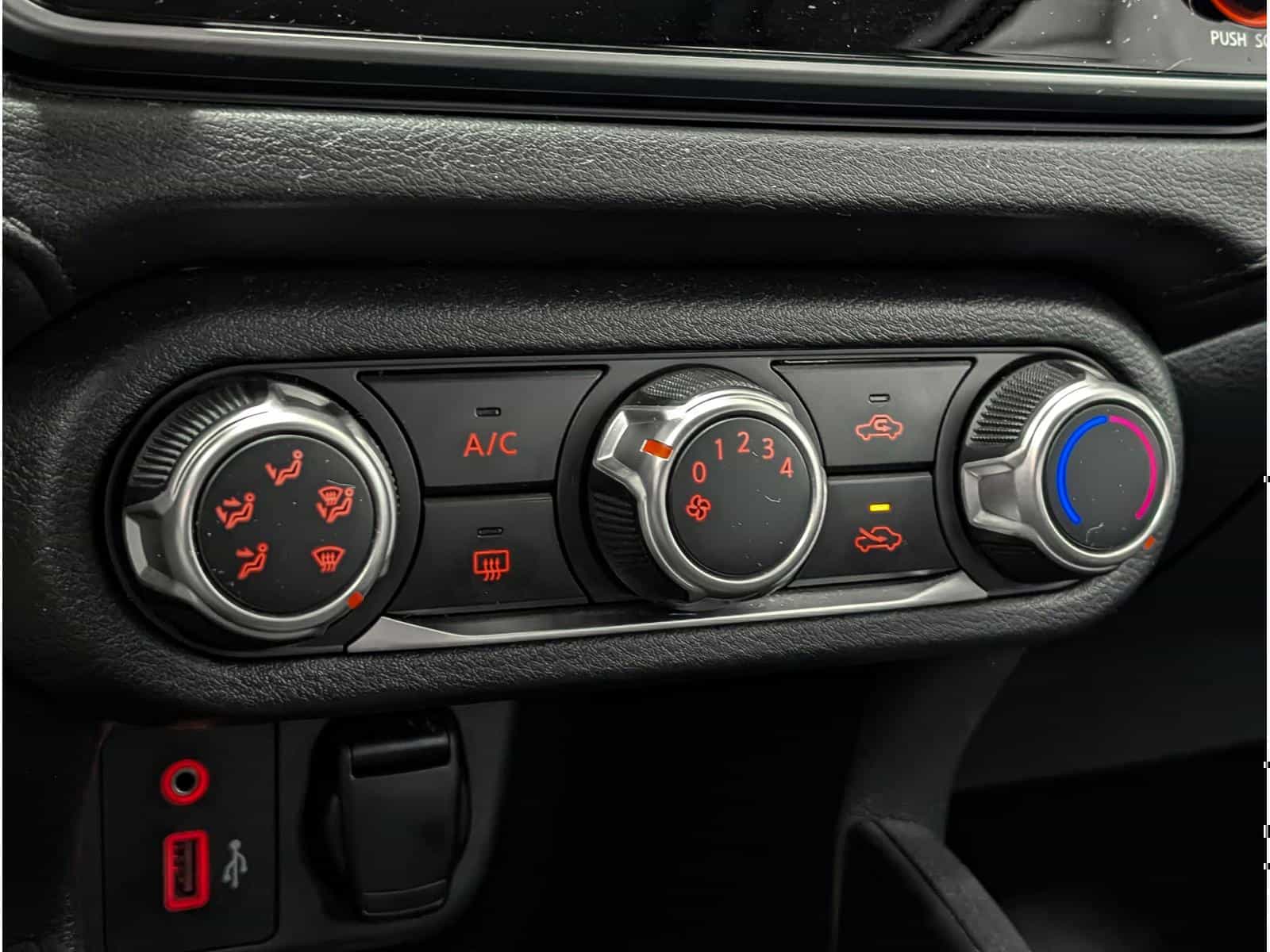 2021 Nissan Versa S - Image 11