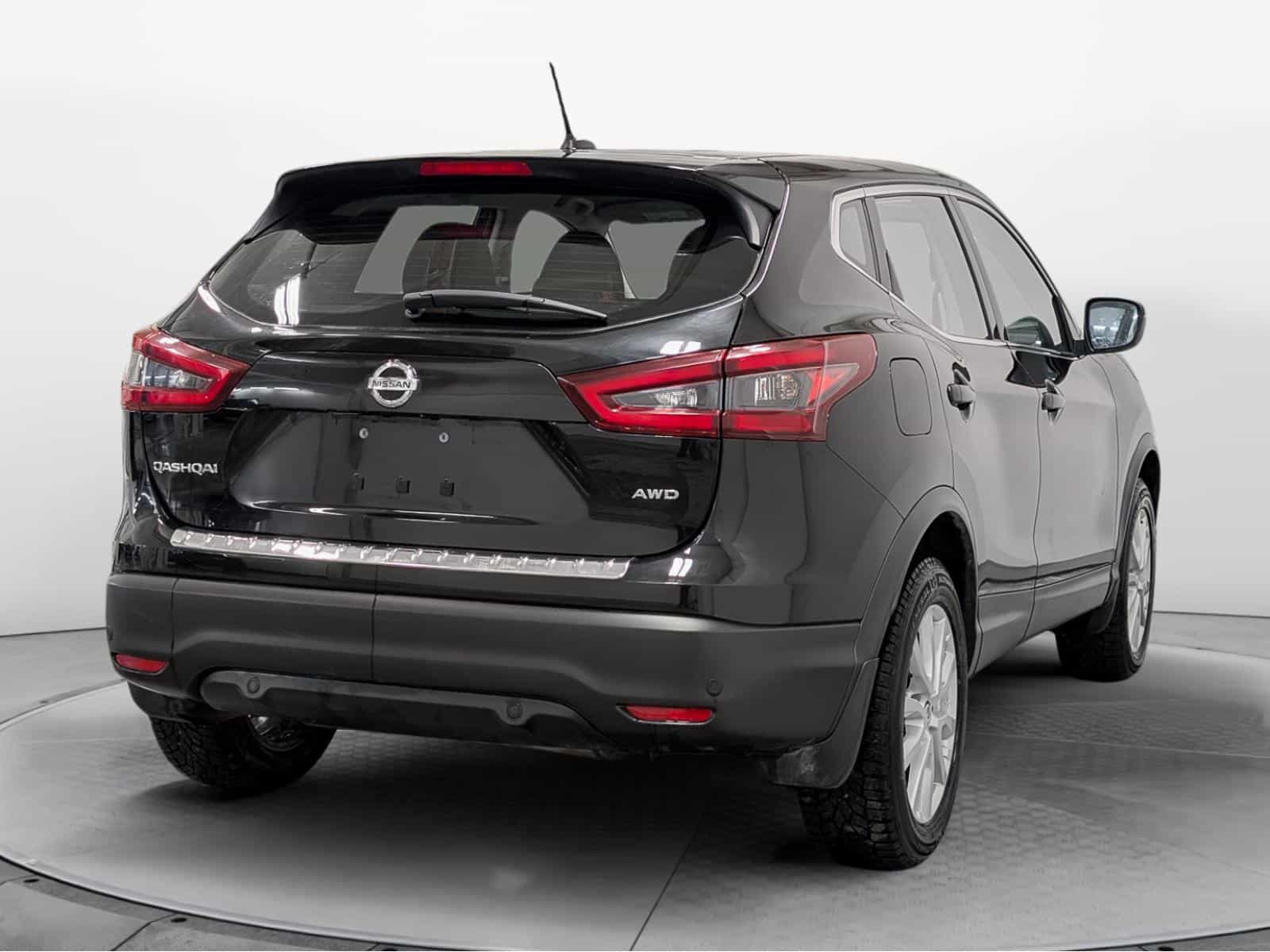 Image 4 Nissan Qashqai S 2023