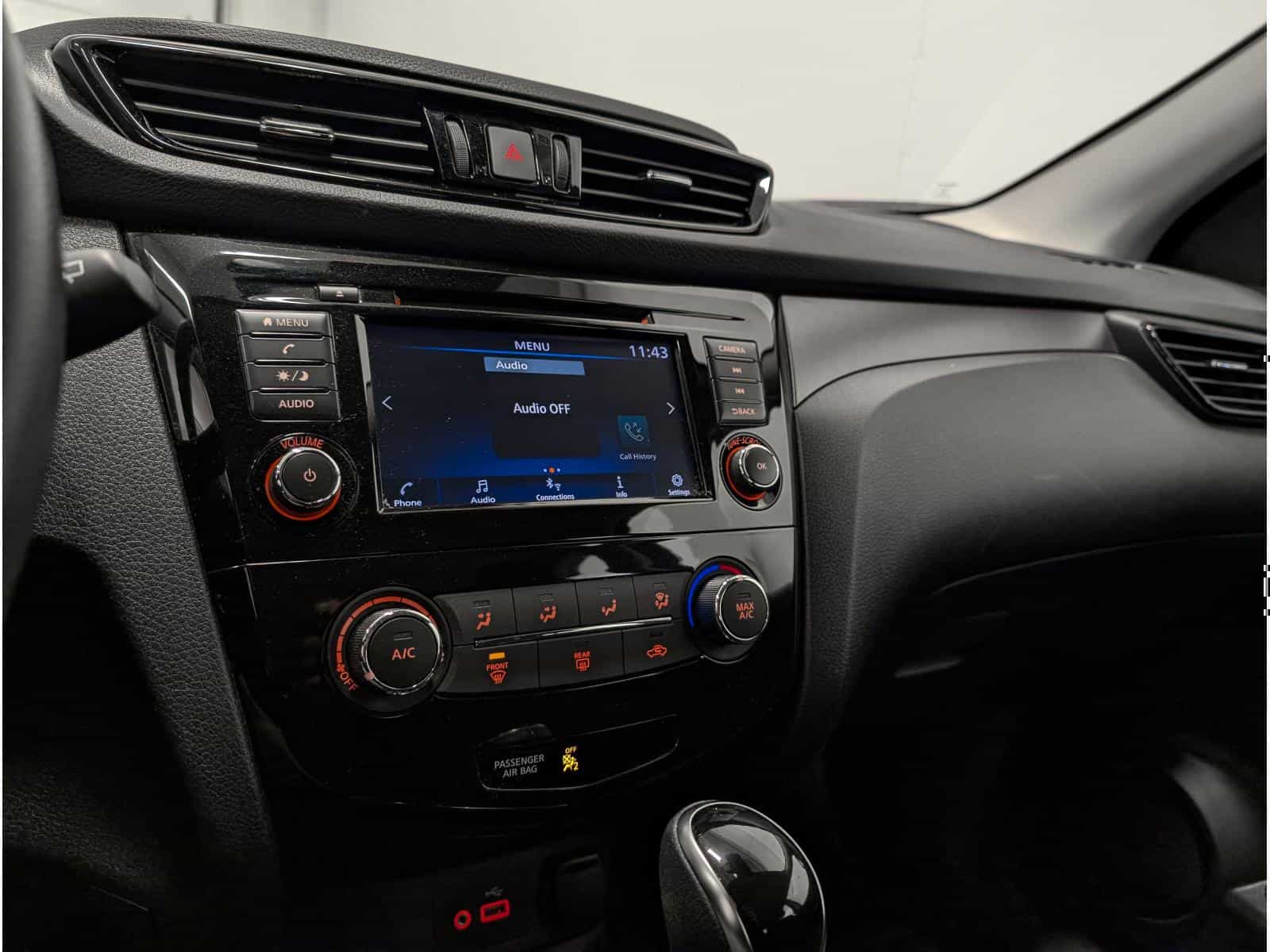 Image 9 Nissan Qashqai S 2023