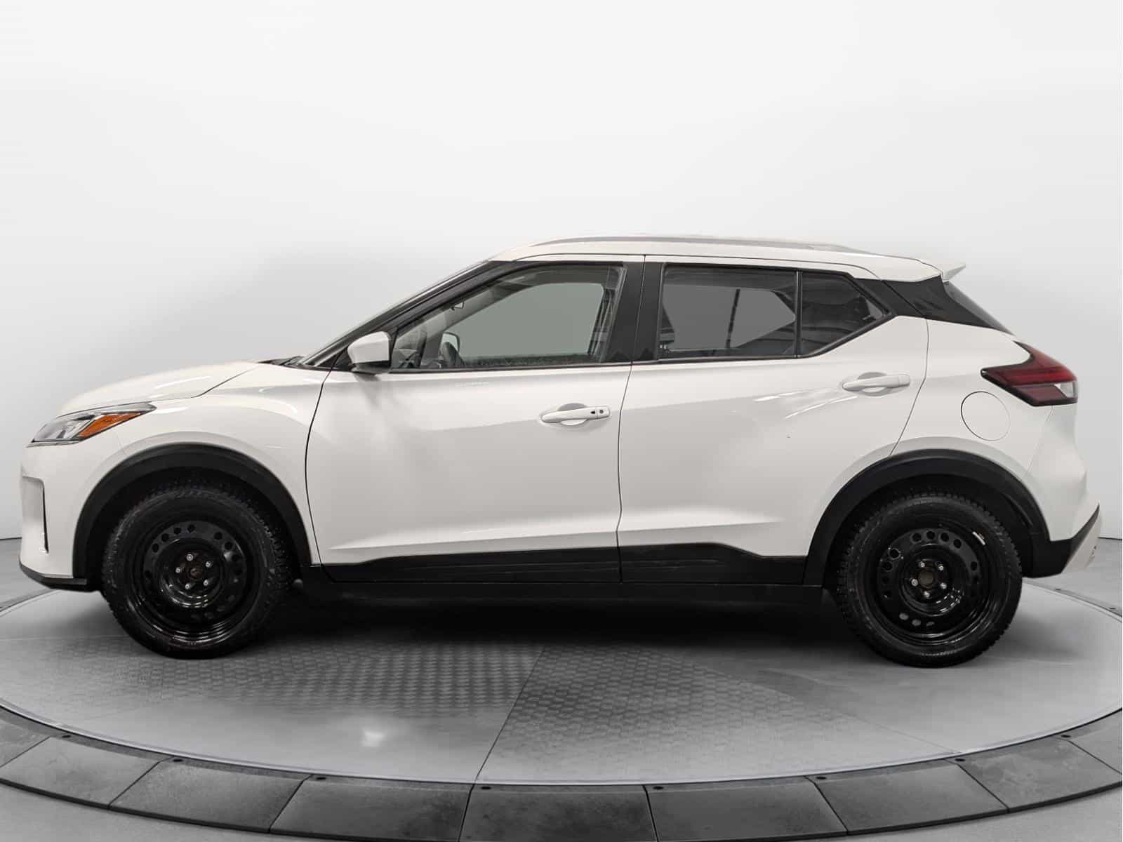 Image 5 Nissan Kicks SV 2023