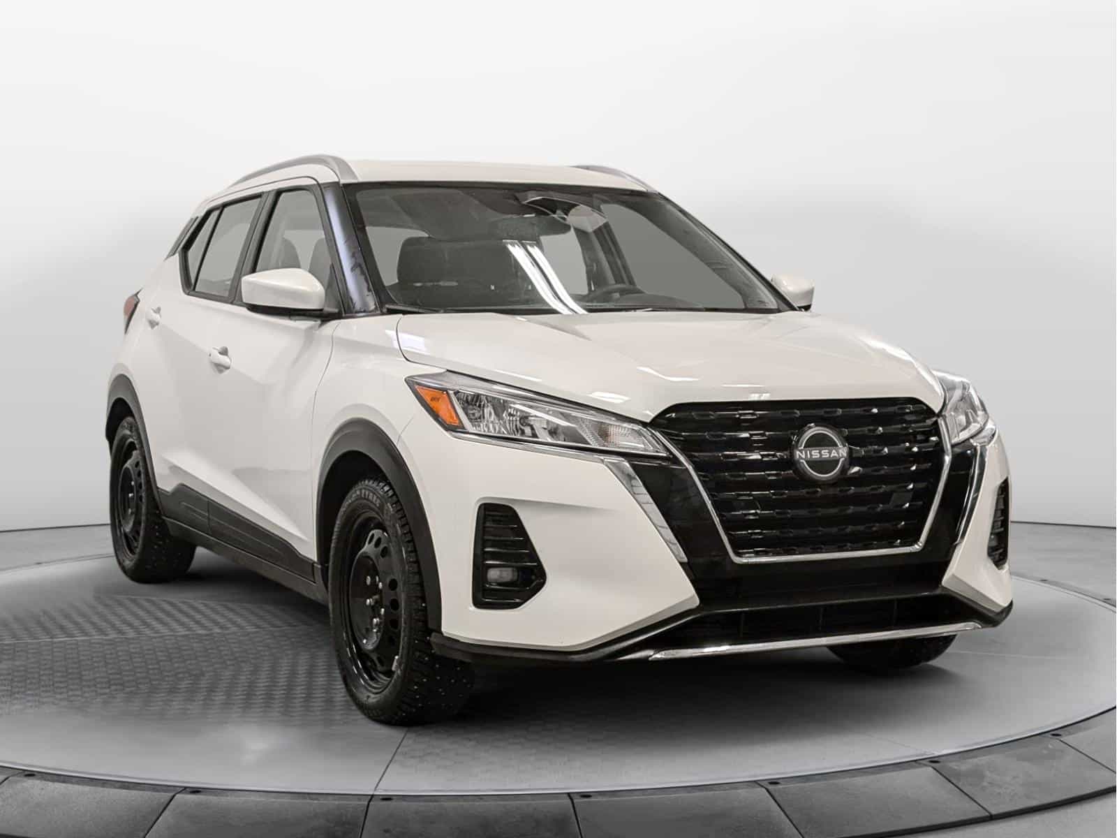 Image 2 Nissan Kicks SV 2023